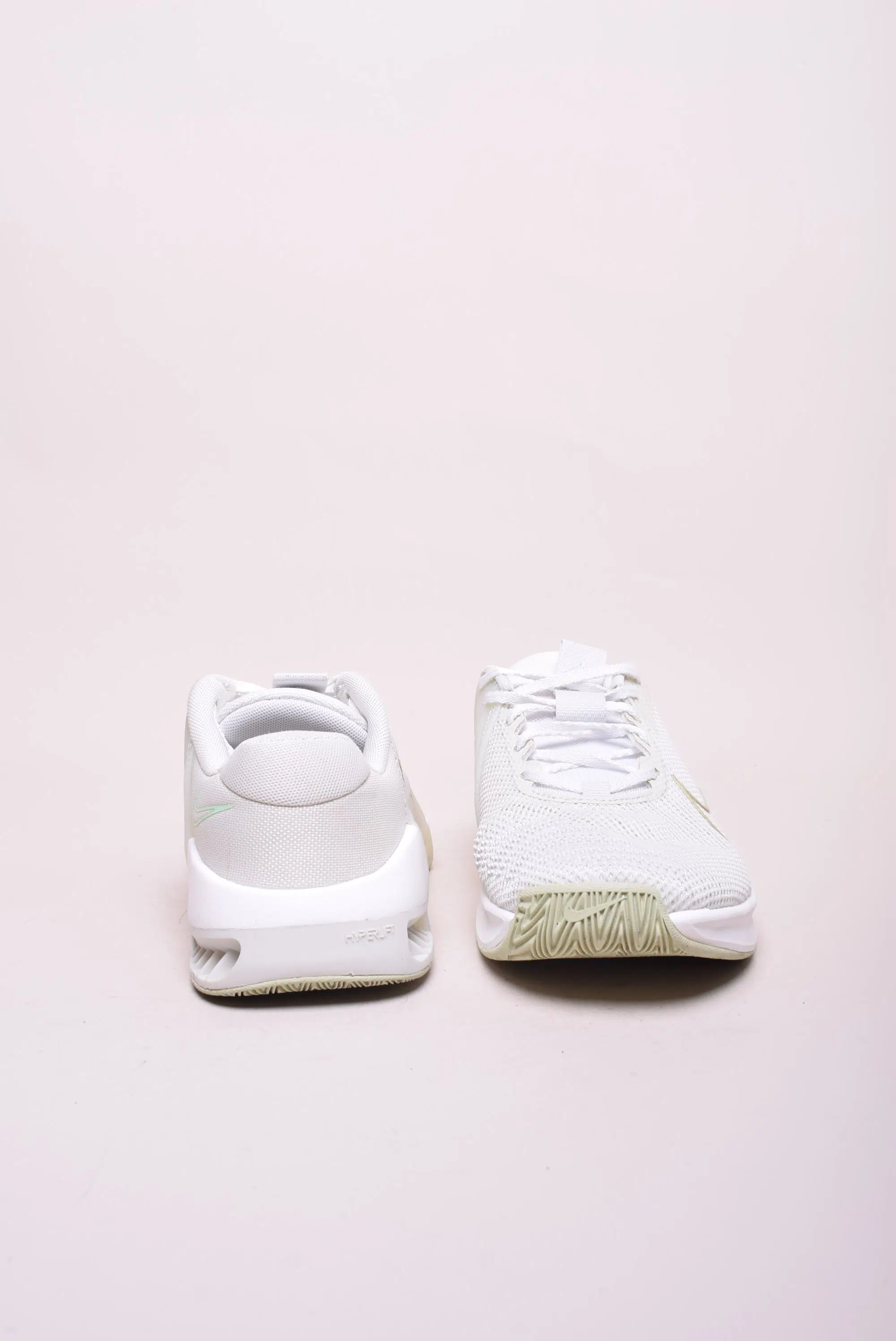 Pantofi sport dama Metcon 9 [3]