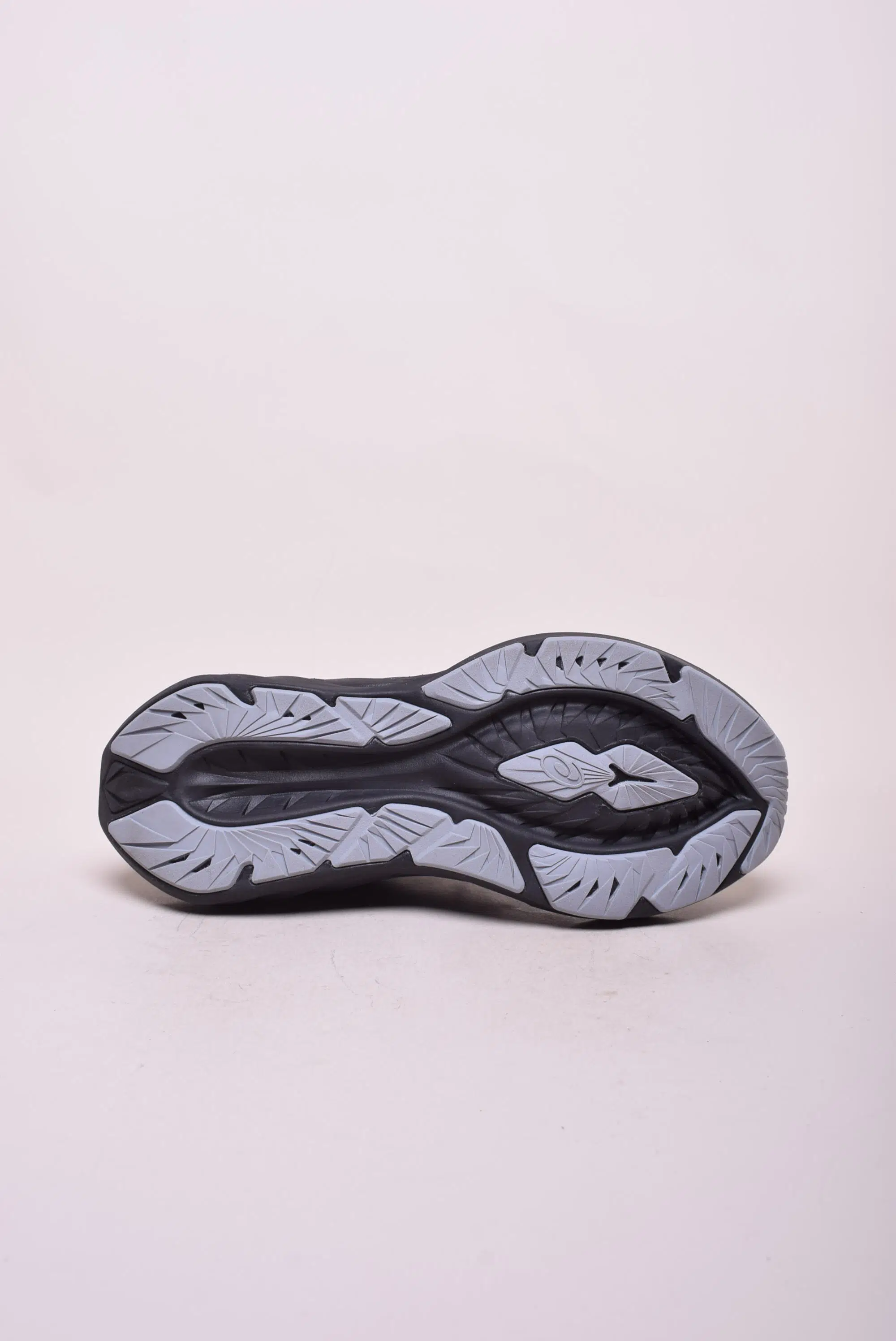 Pantofi sport dama Novablast 4 [2]