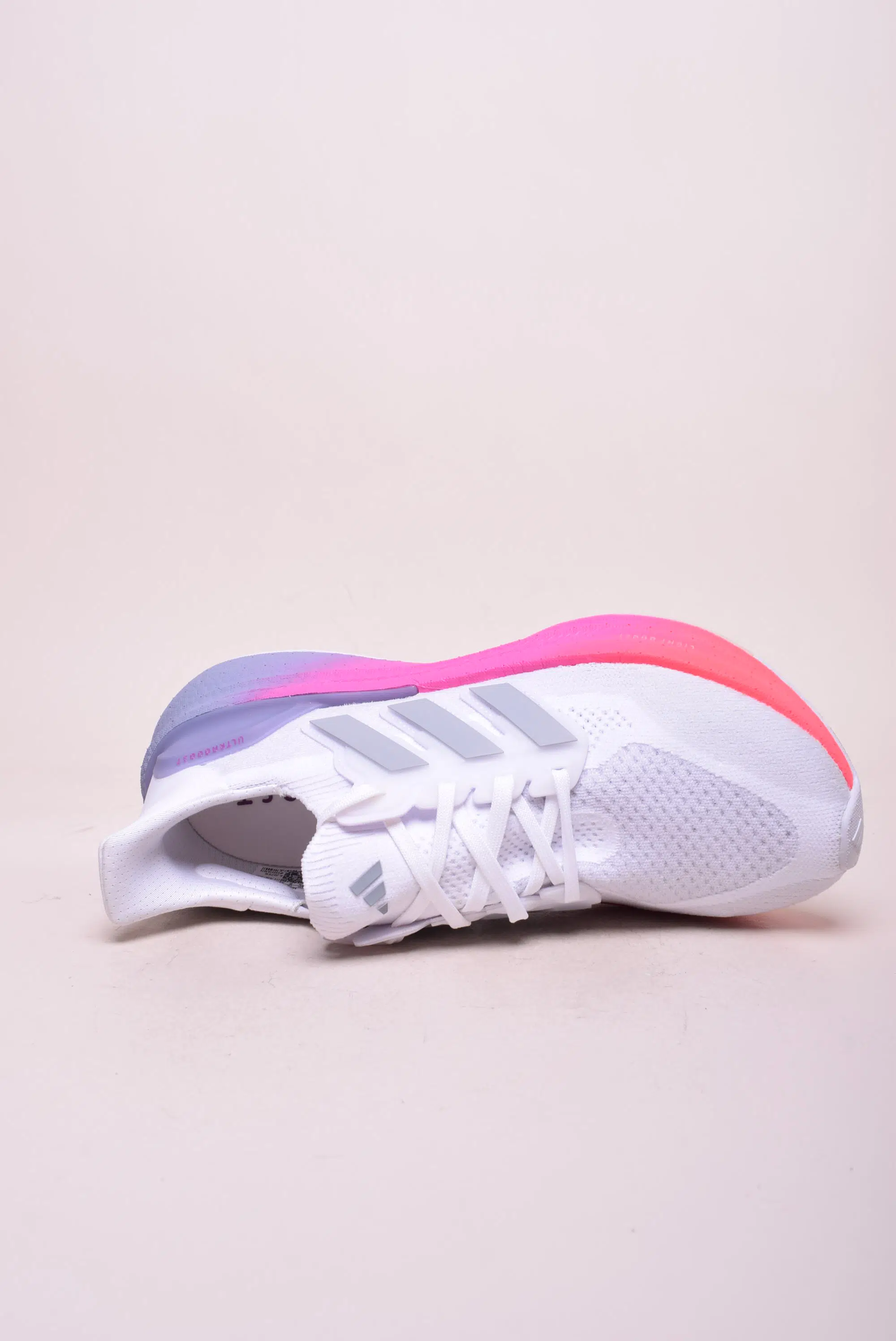 Pantofi sport dama Ultraboost 5 [4]