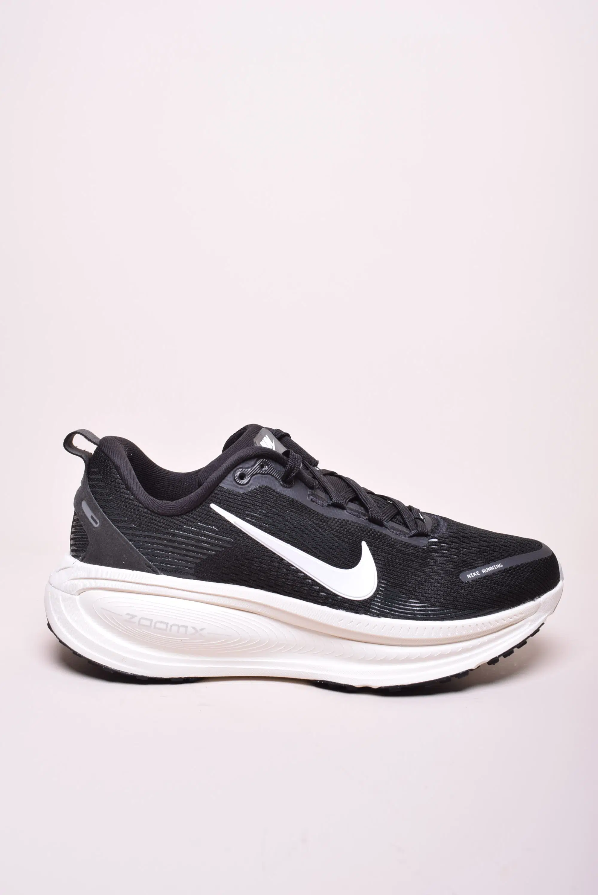 Pantofi sport dama Vomero 18