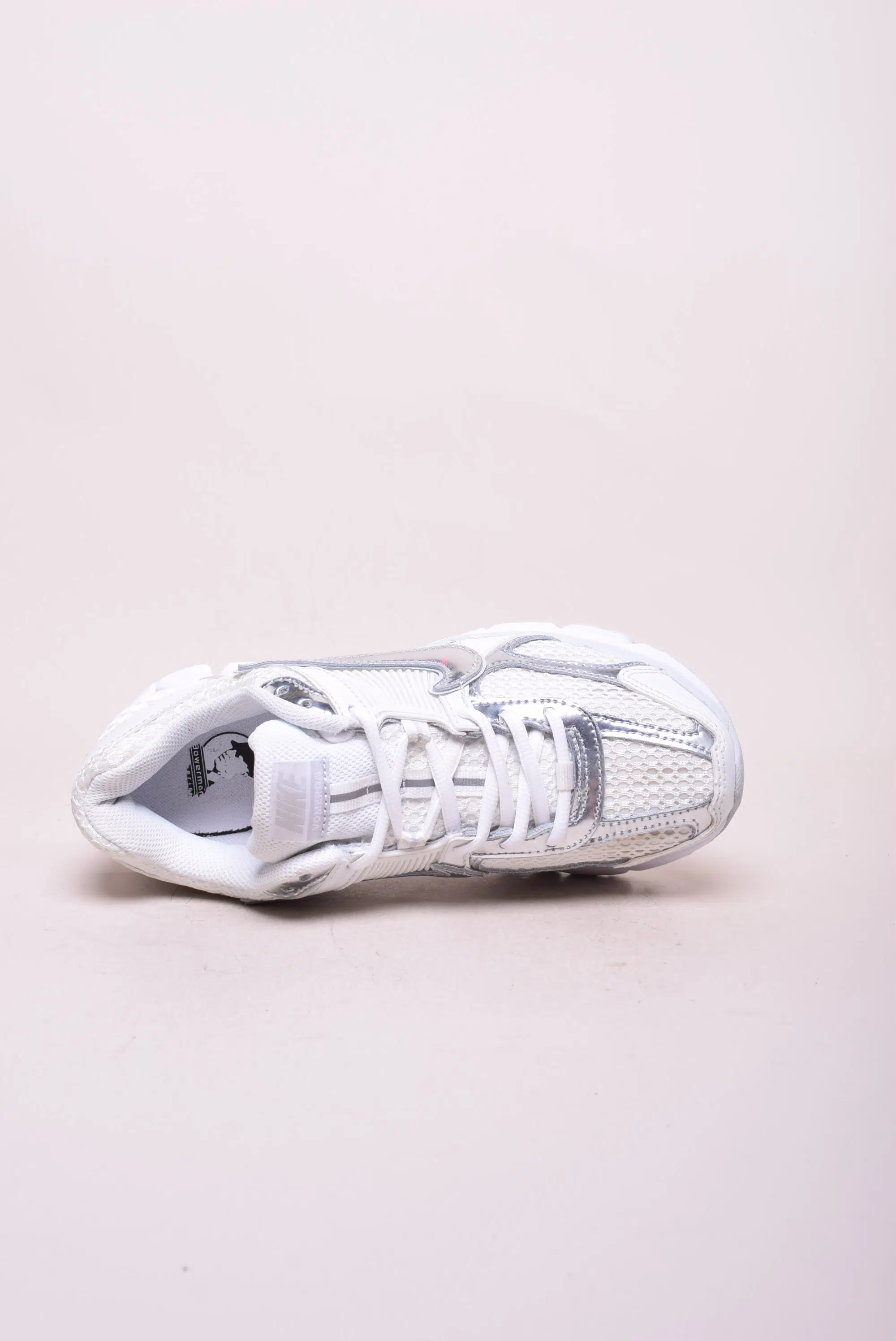 Pantofi sport dama Vomero 5 [4]