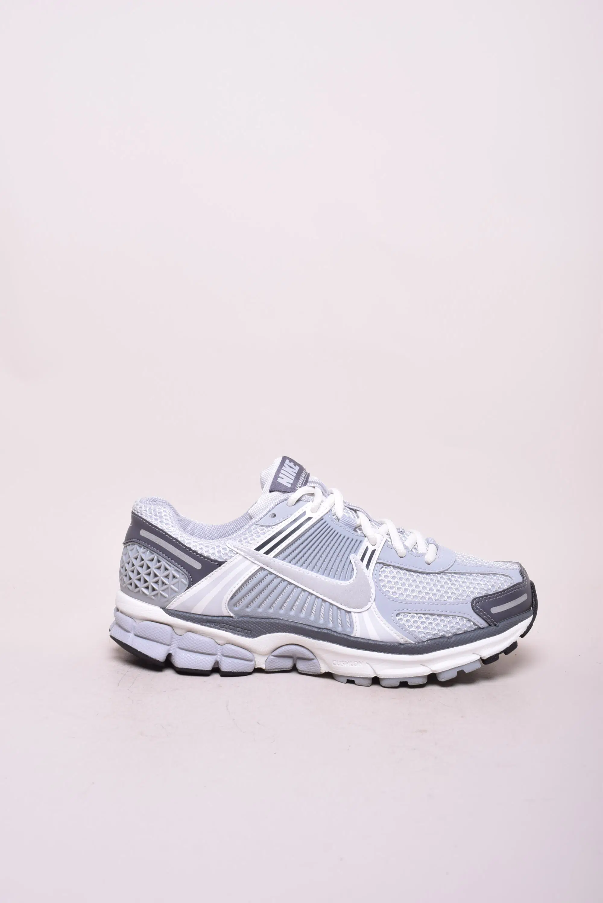 Pantofi sport dama Vomero 5