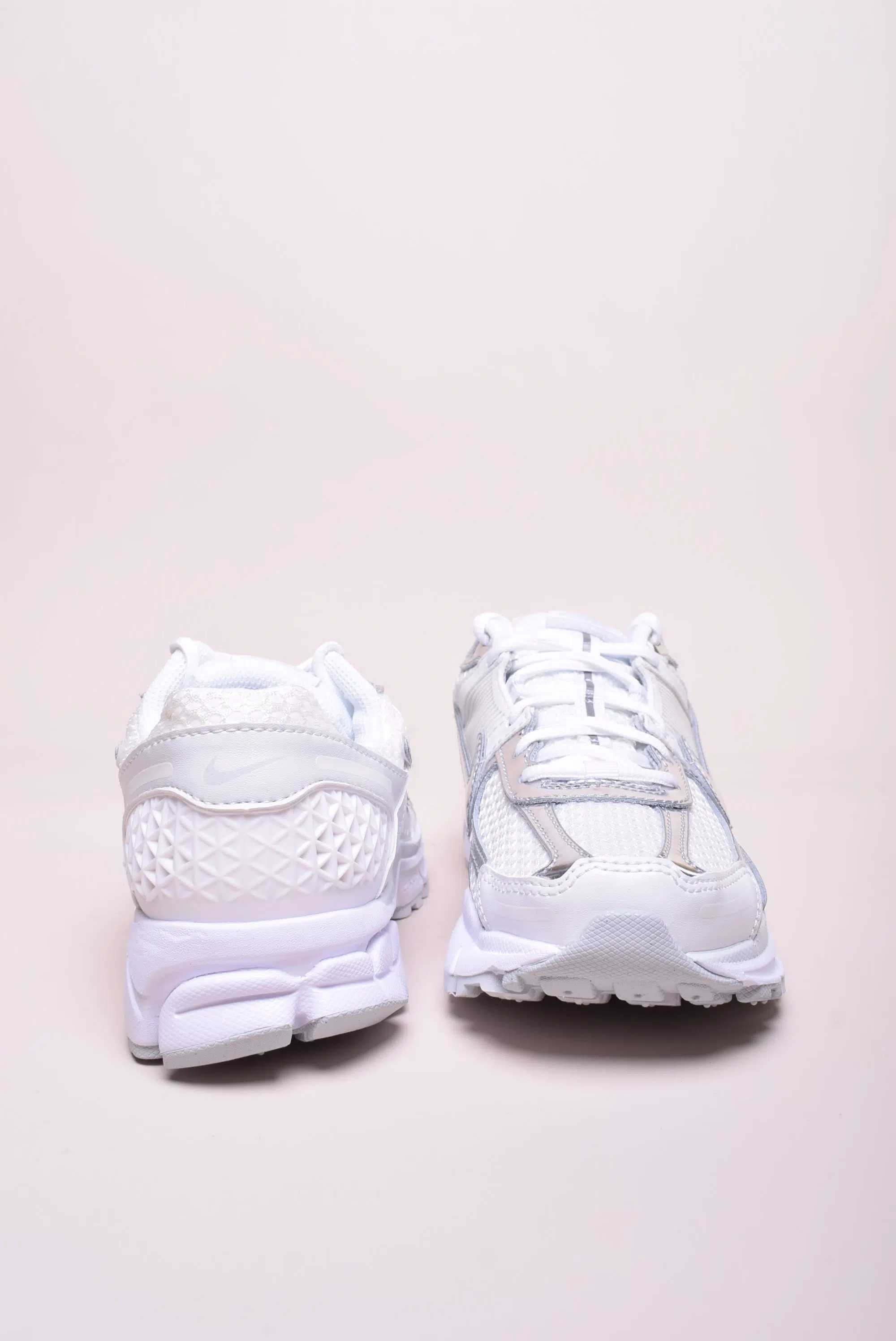 Pantofi sport dama Vomero 5 [3]