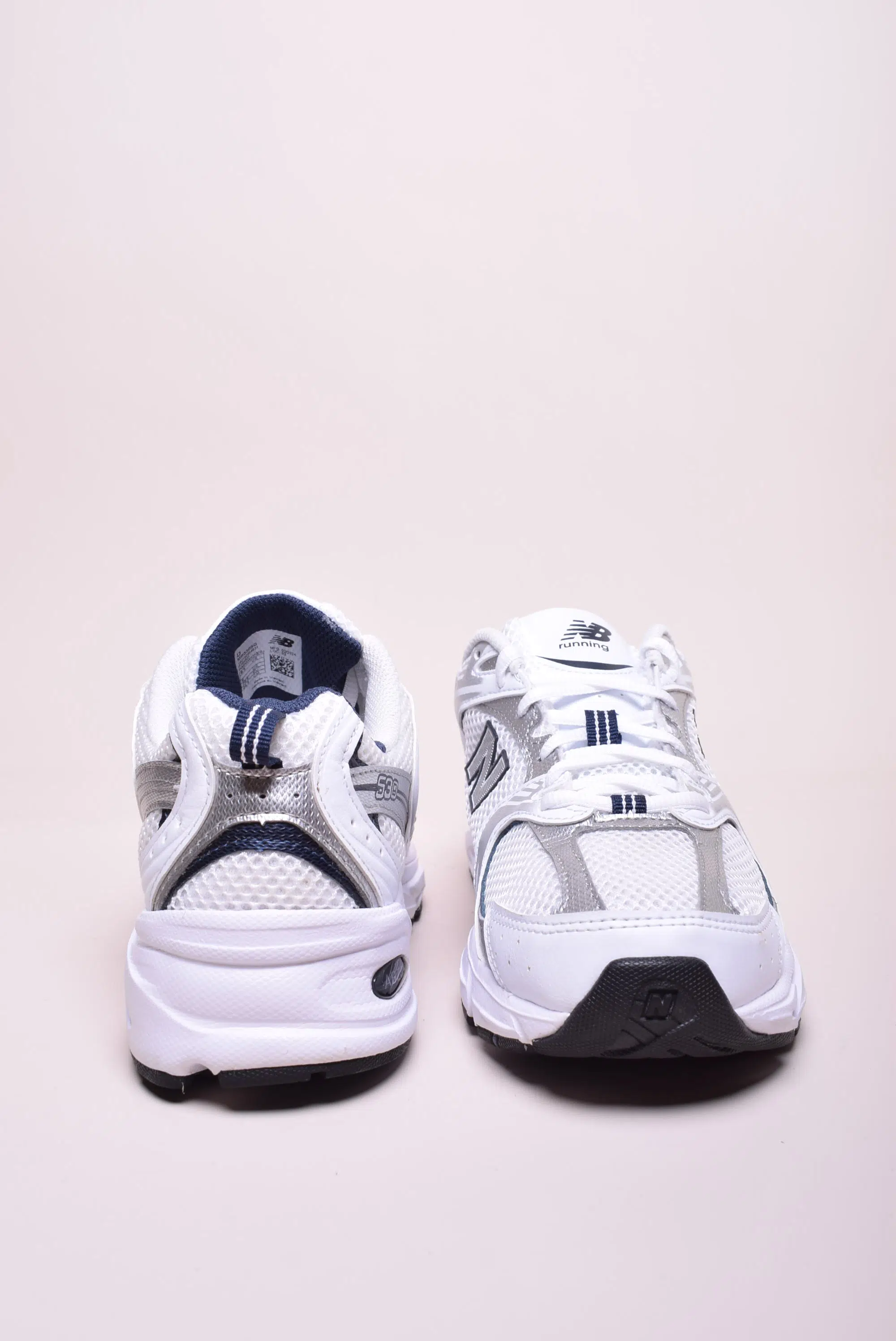 Pantofi sport unisex 530 [3]