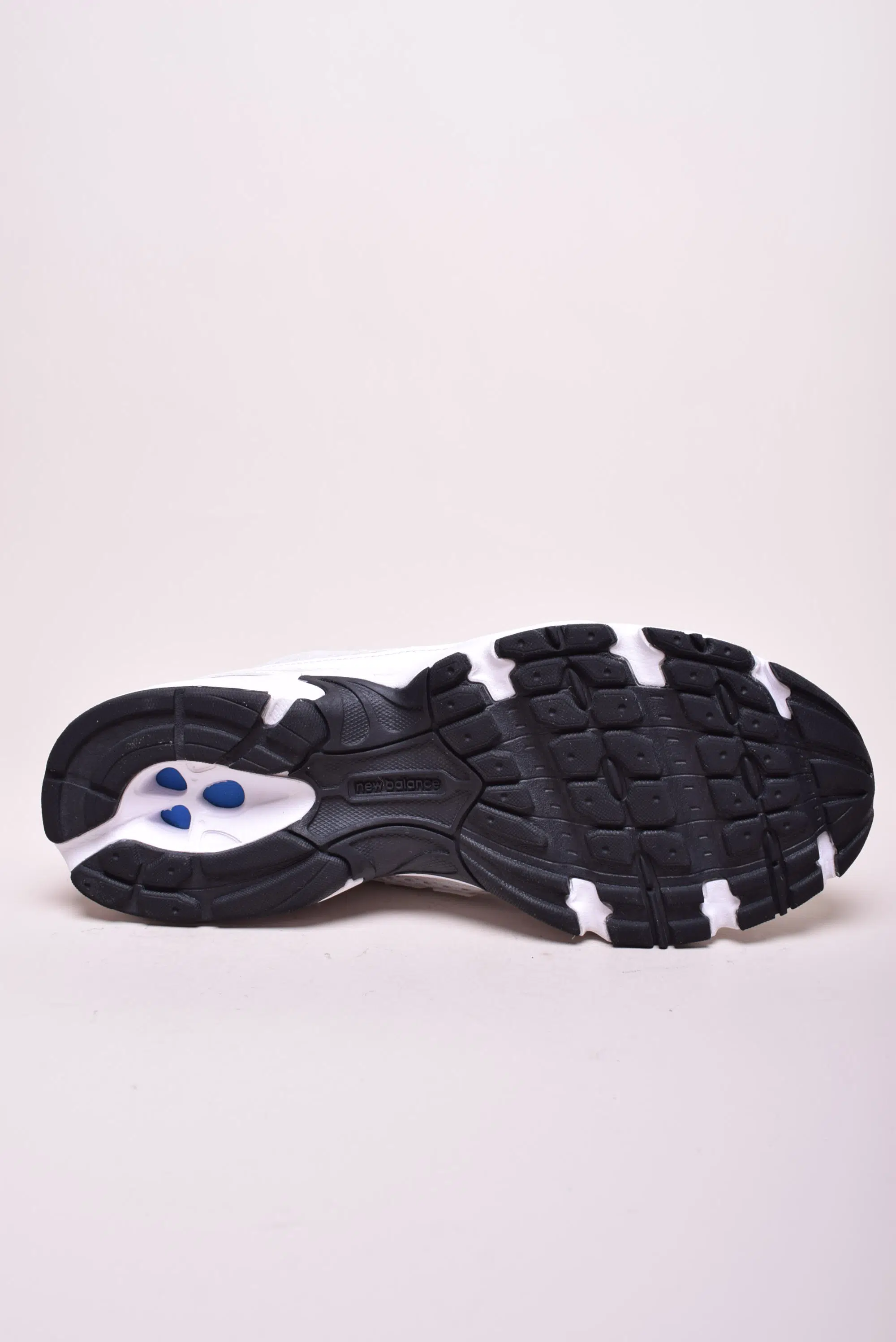 Pantofi sport unisex 740 [2]