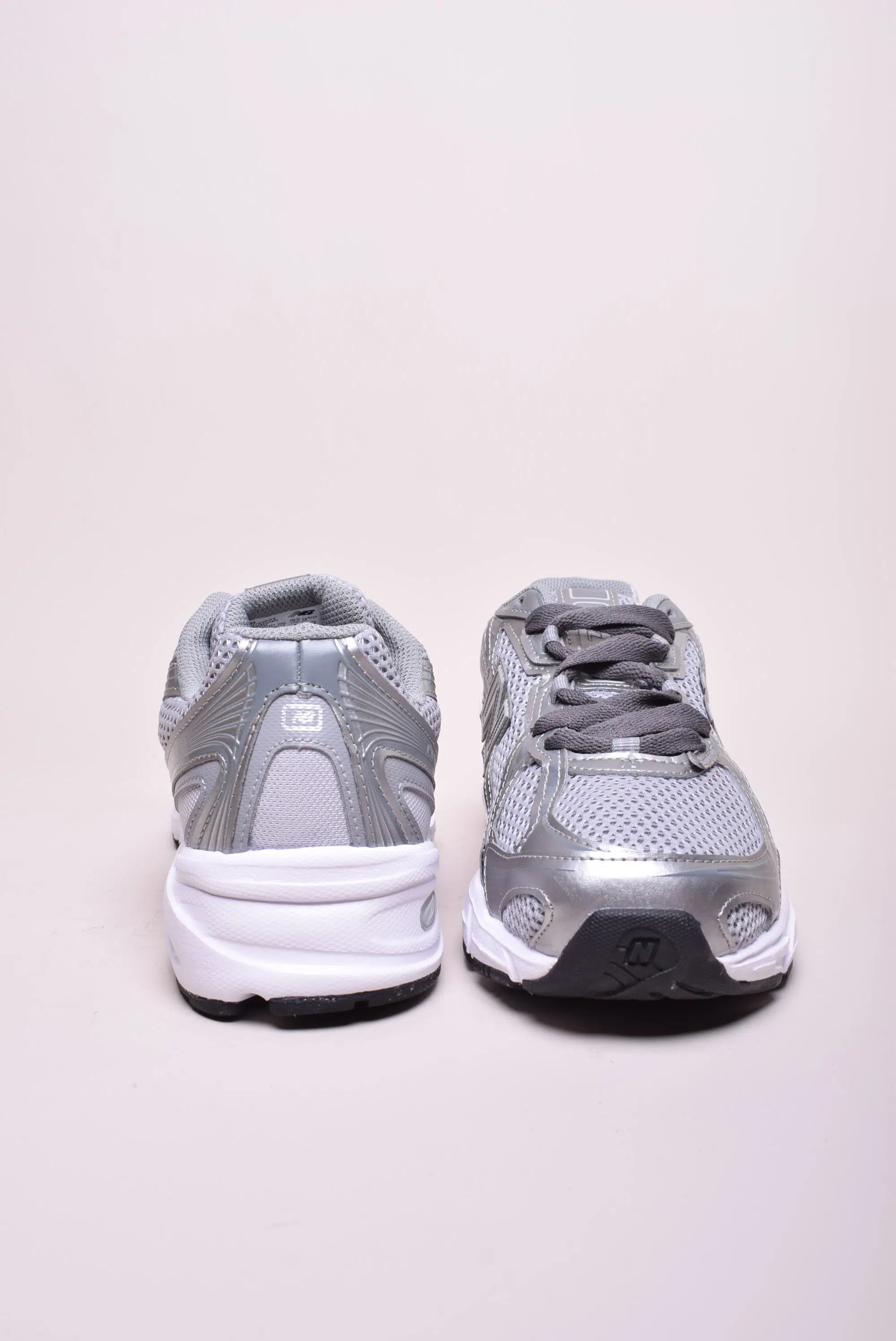 Pantofi sport unisex 740 [3]