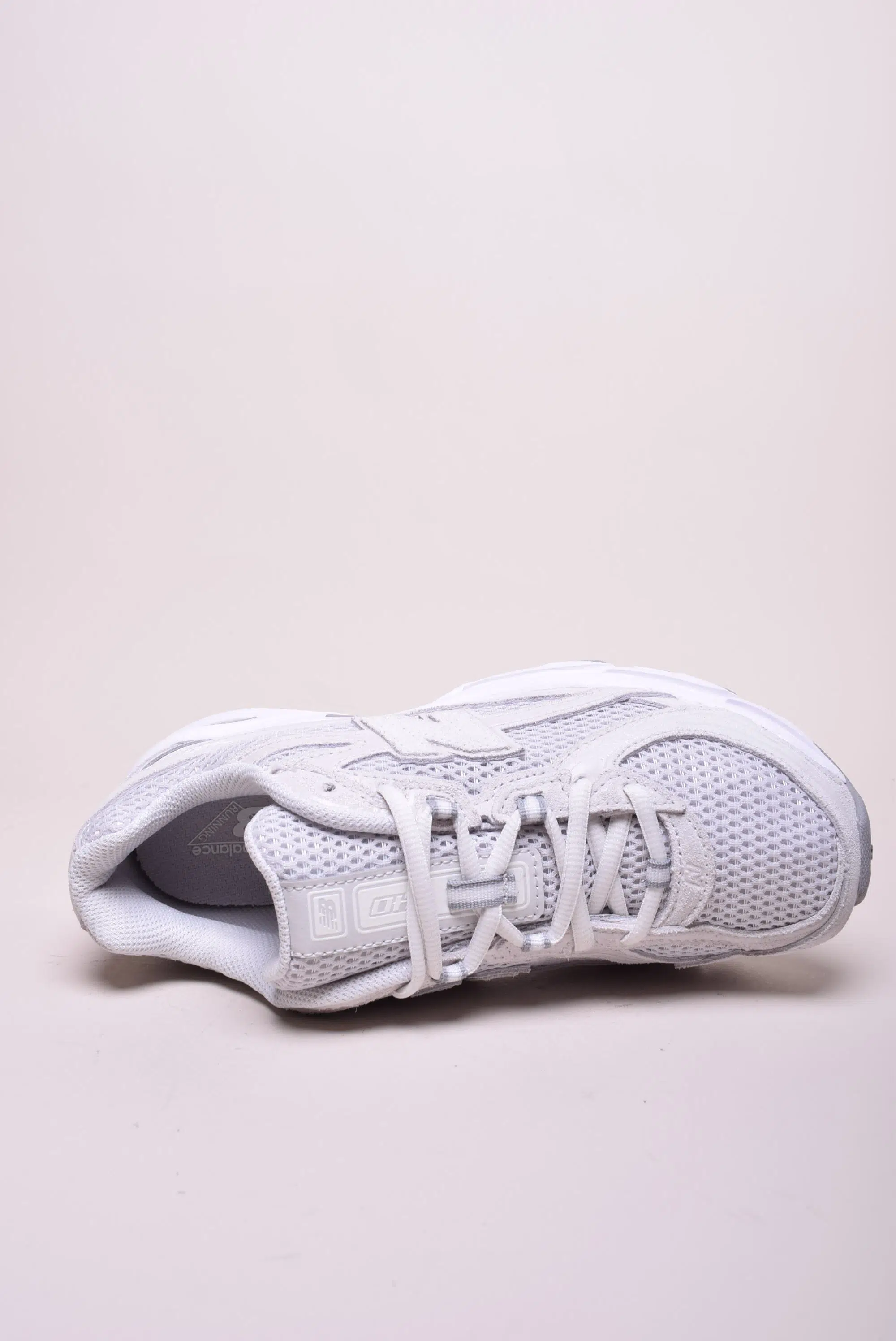 Pantofi sport unisex 740 [4]