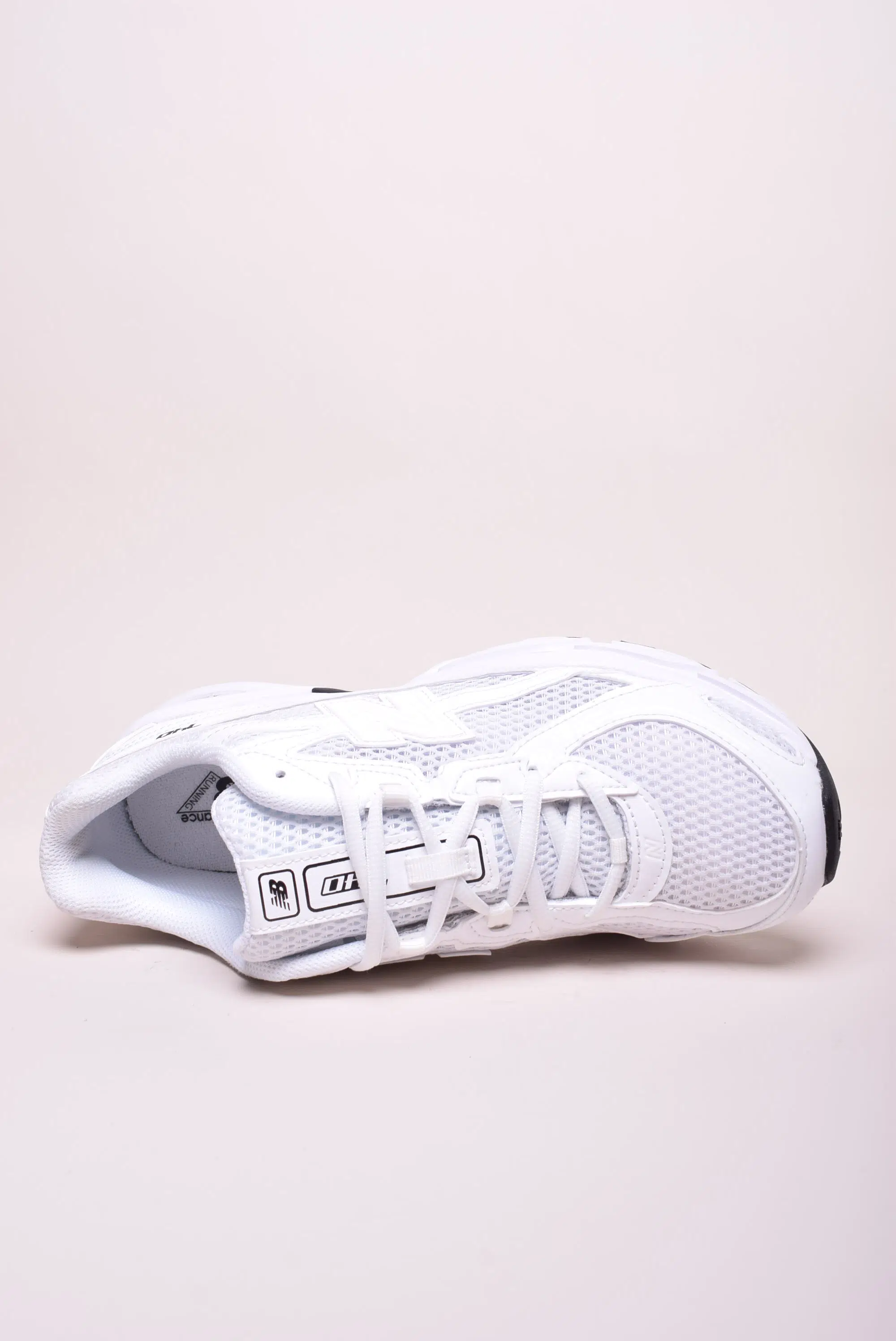 Pantofi sport unisex 740 [4]