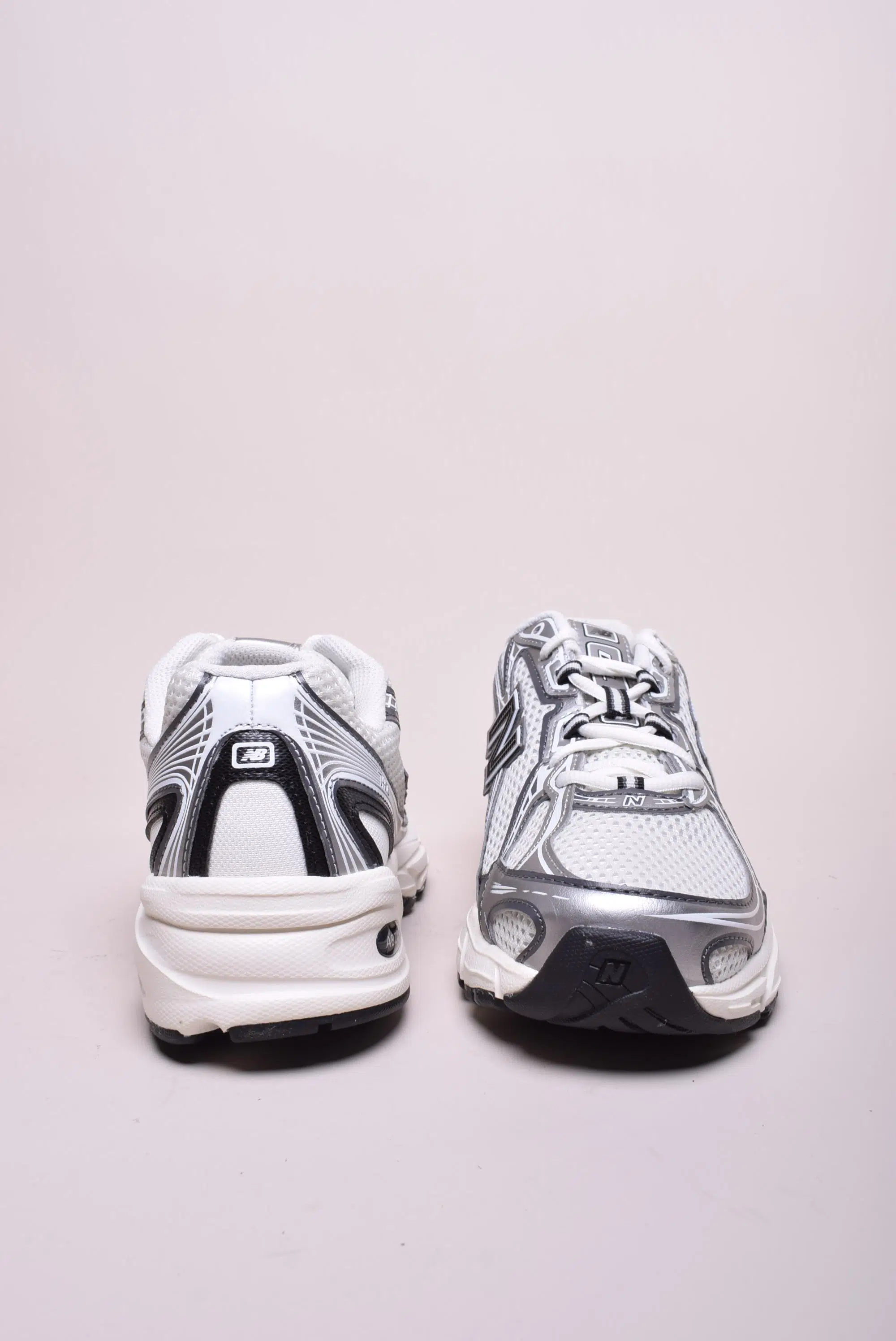 Pantofi sport unisex 740 [3]