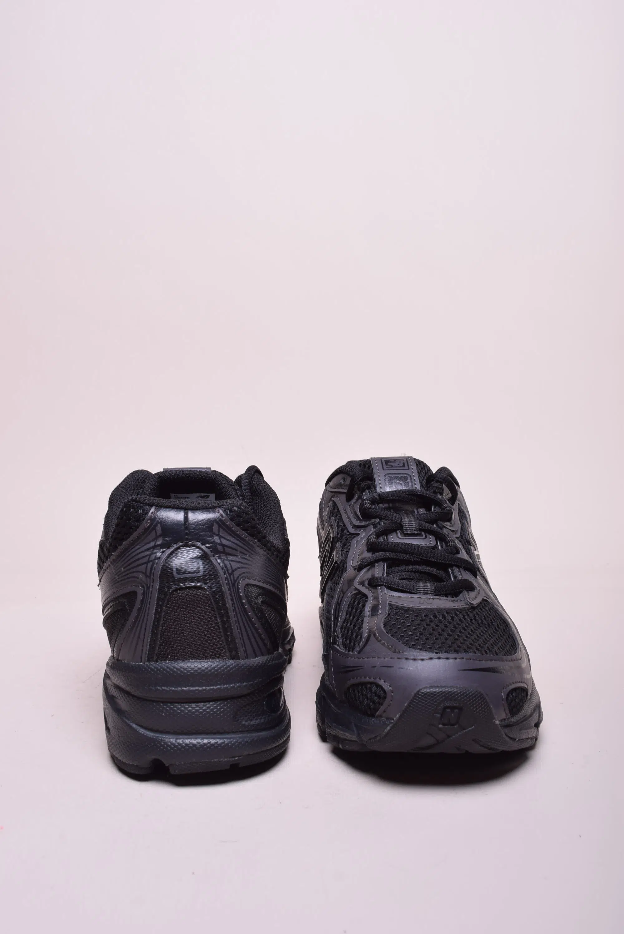 Pantofi sport unisex 740 [3]