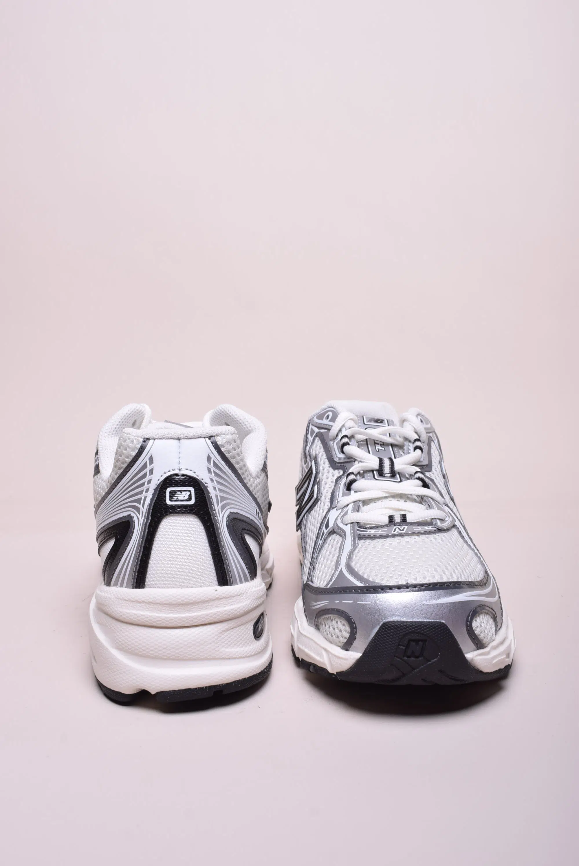 Pantofi sport unisex 740 [3]