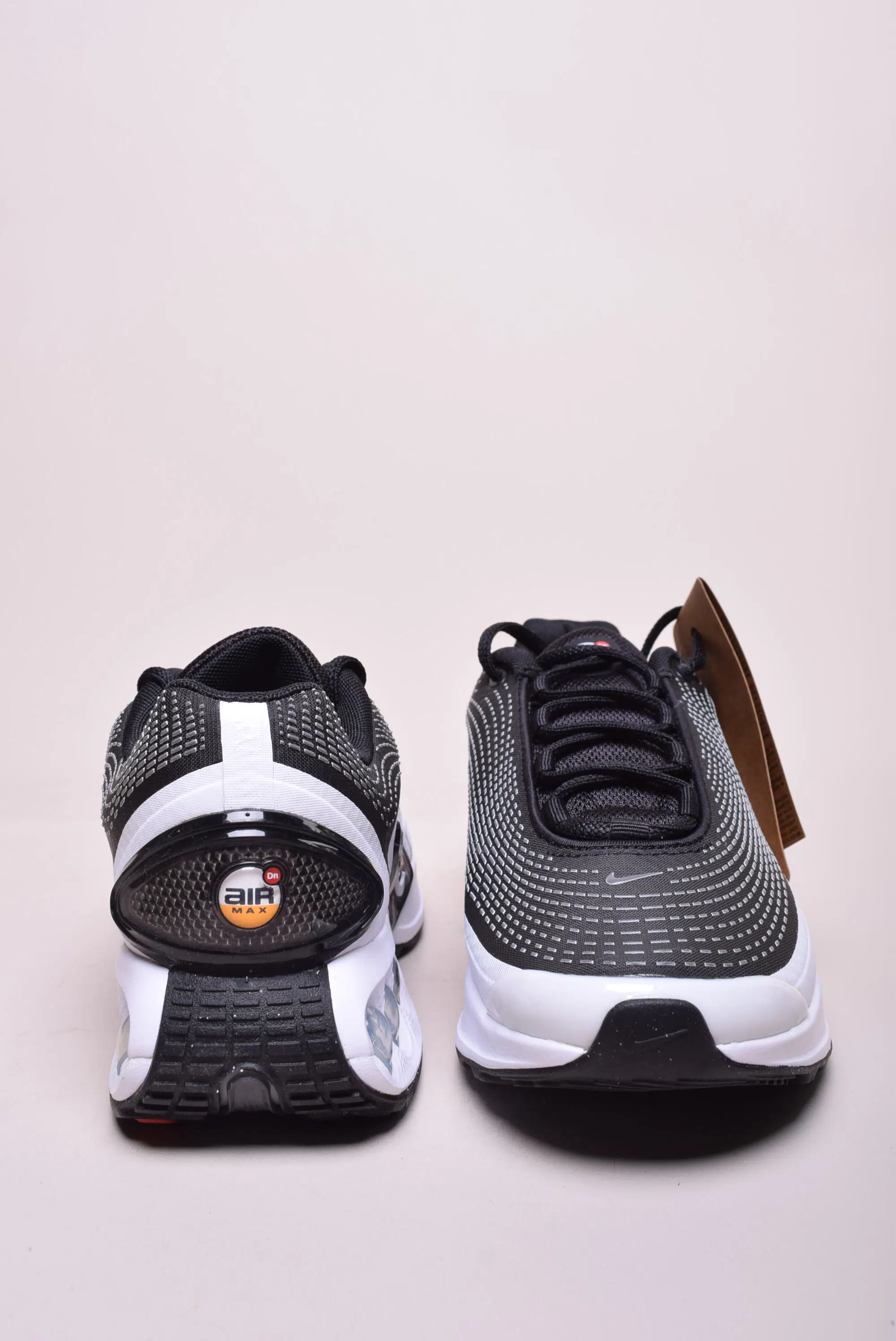 Pantofi sport unisex Air Max DN [3]