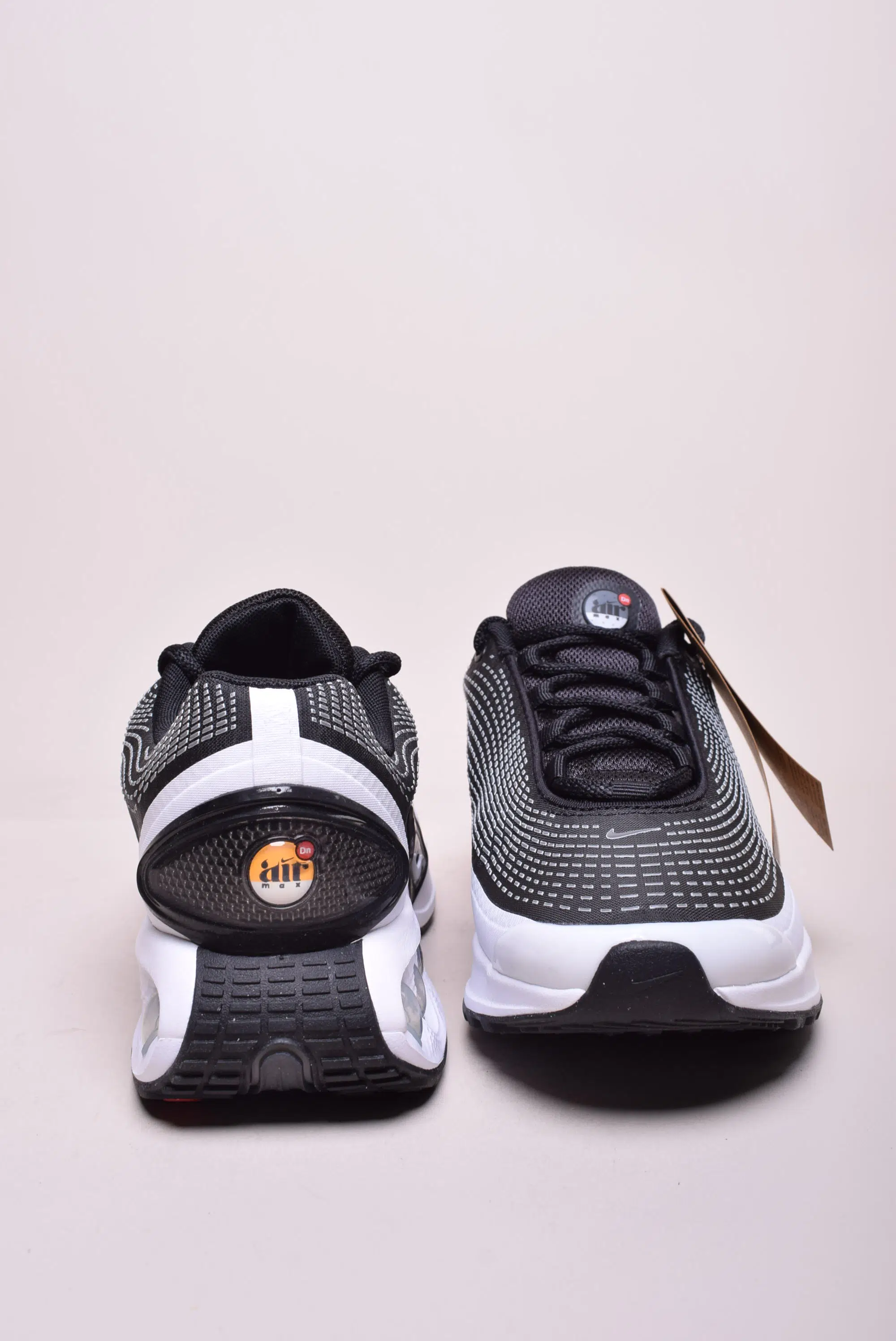 Pantofi sport unisex Air Max DN [3]