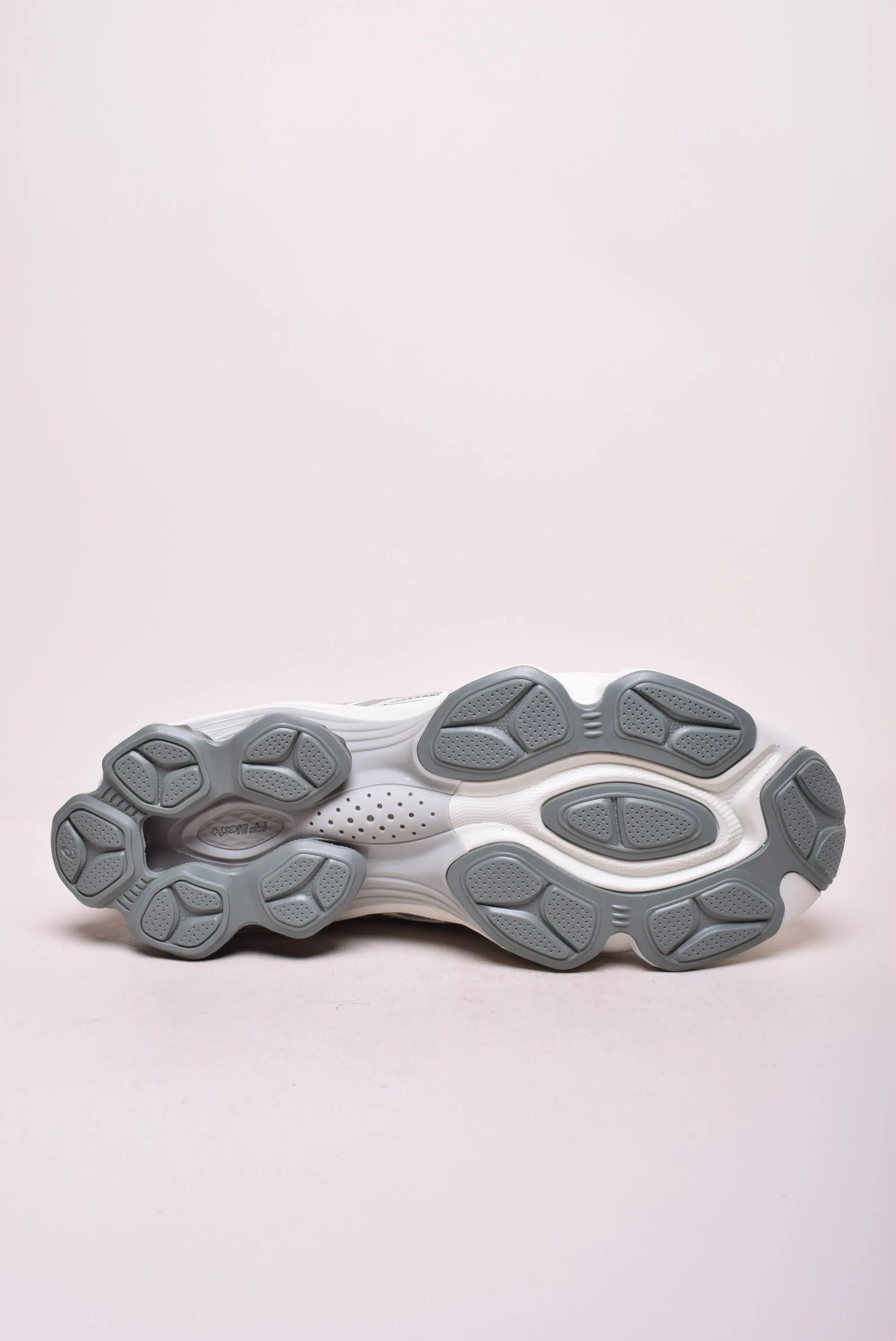 Pantofi sport unisex Gel-Kinetic Fluent [2]