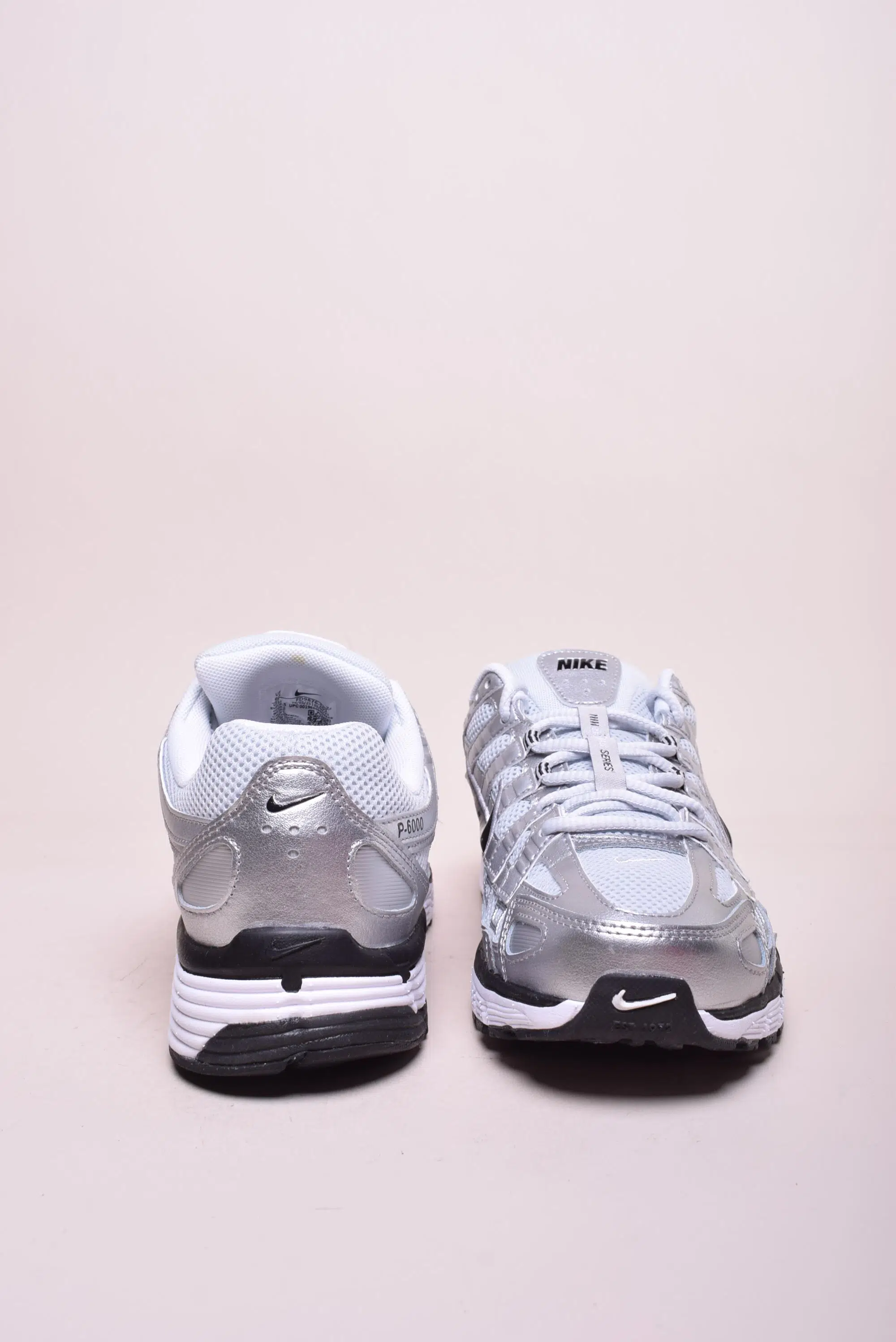 Pantofi sport unisex P-6000 [3]