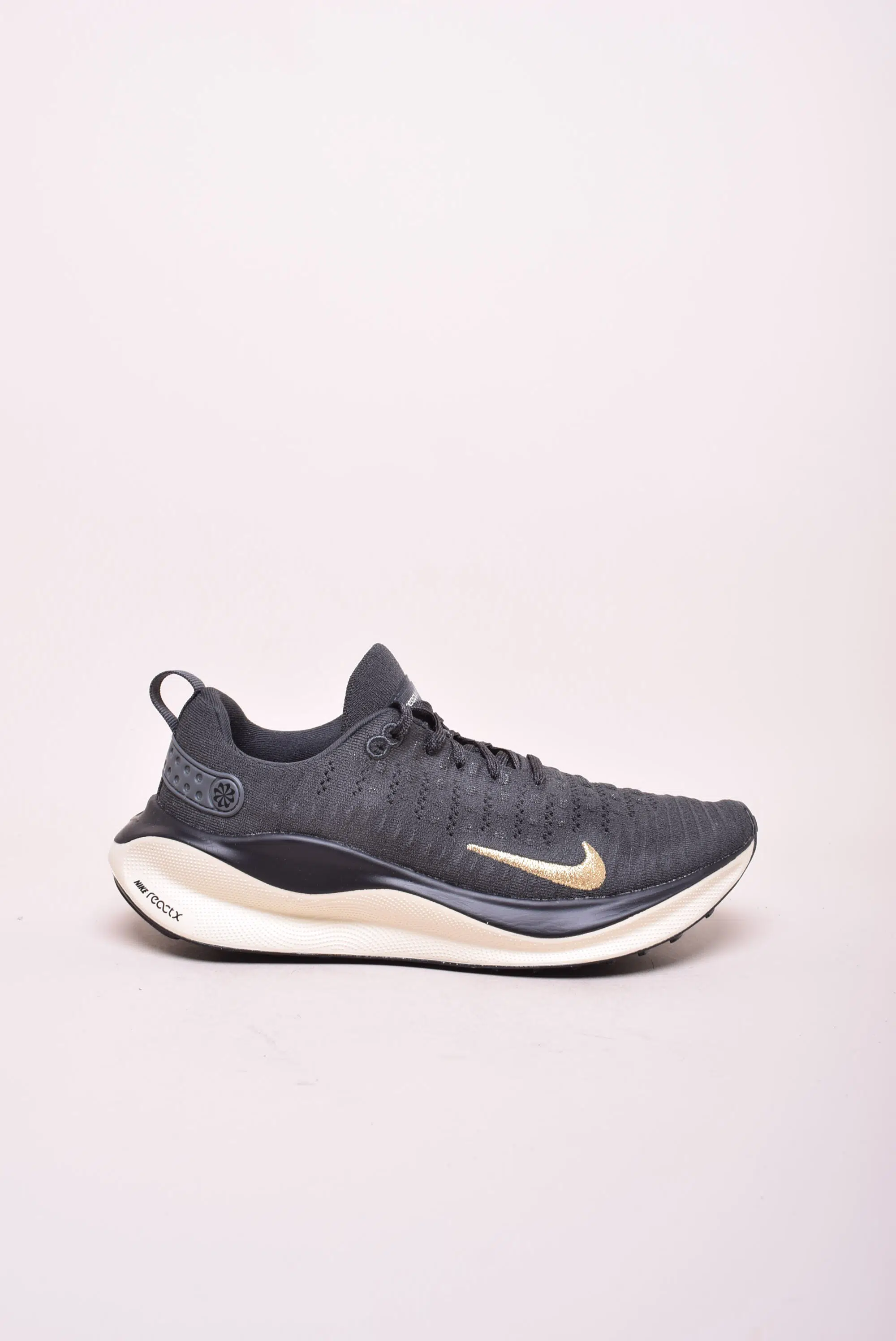 Pantofi sport unisex ReactX Infinity Run 4