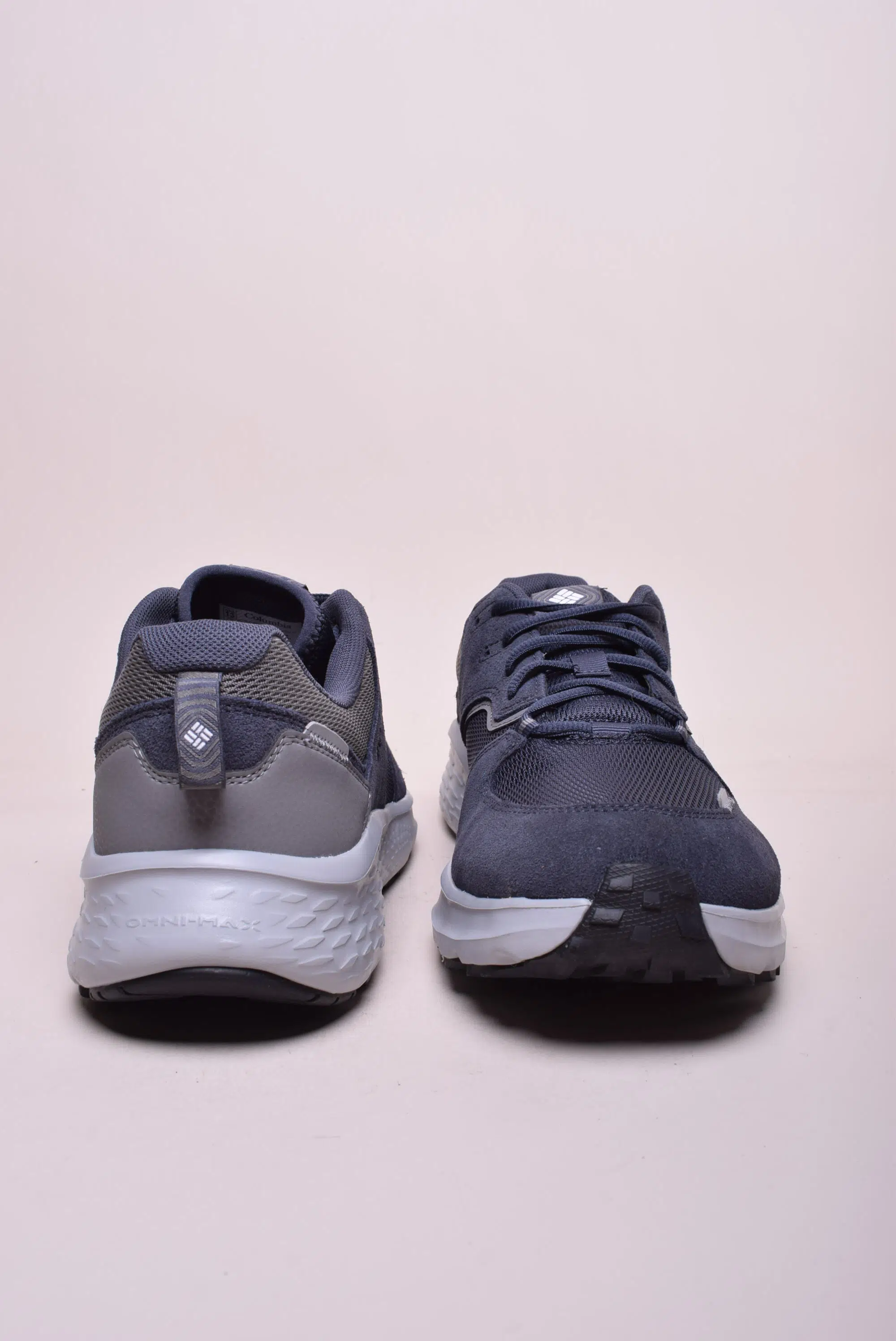 Pantofi trekking barbati Benson [3]