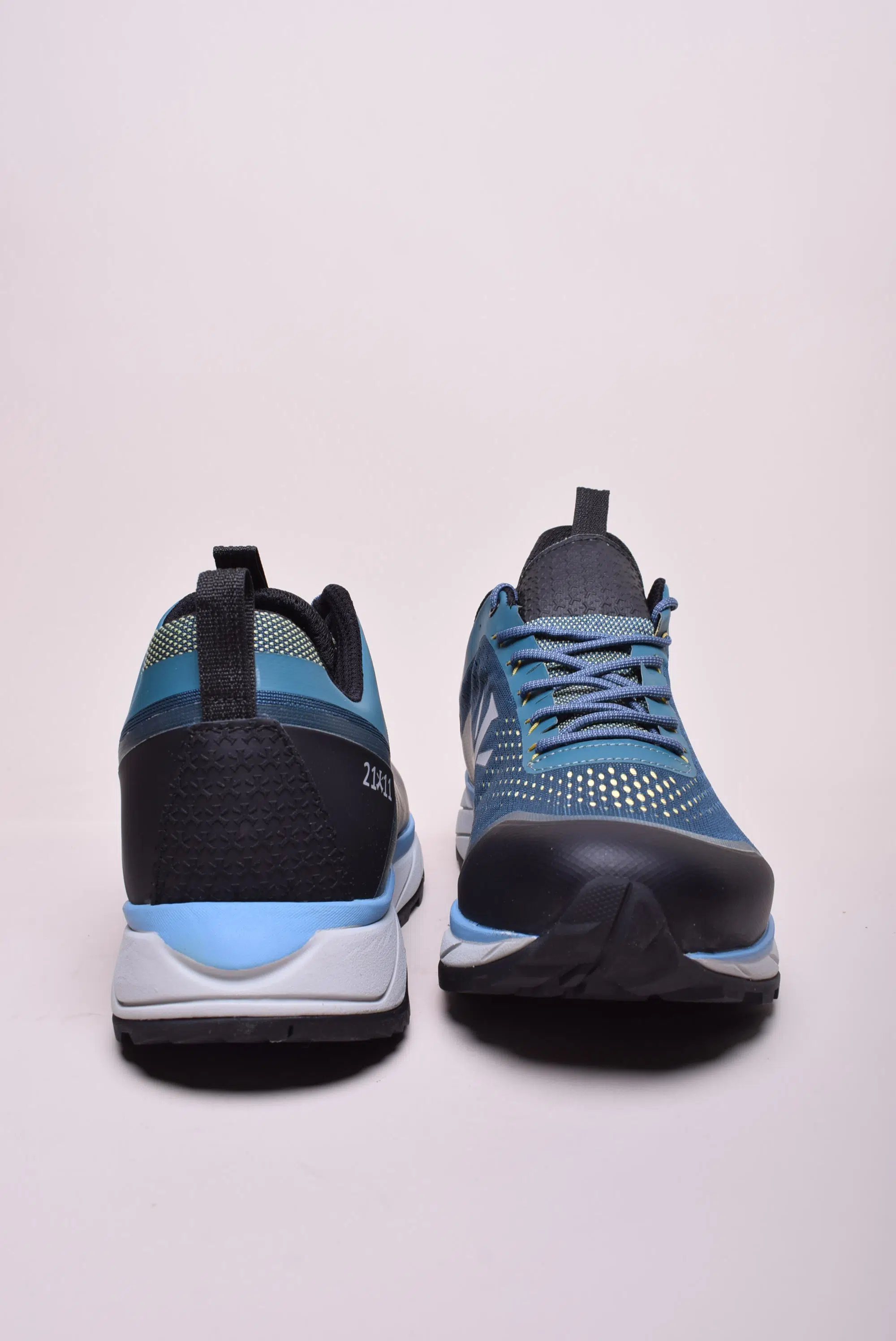 Pantofi trekking barbati Gravitas Low Fresh [3]