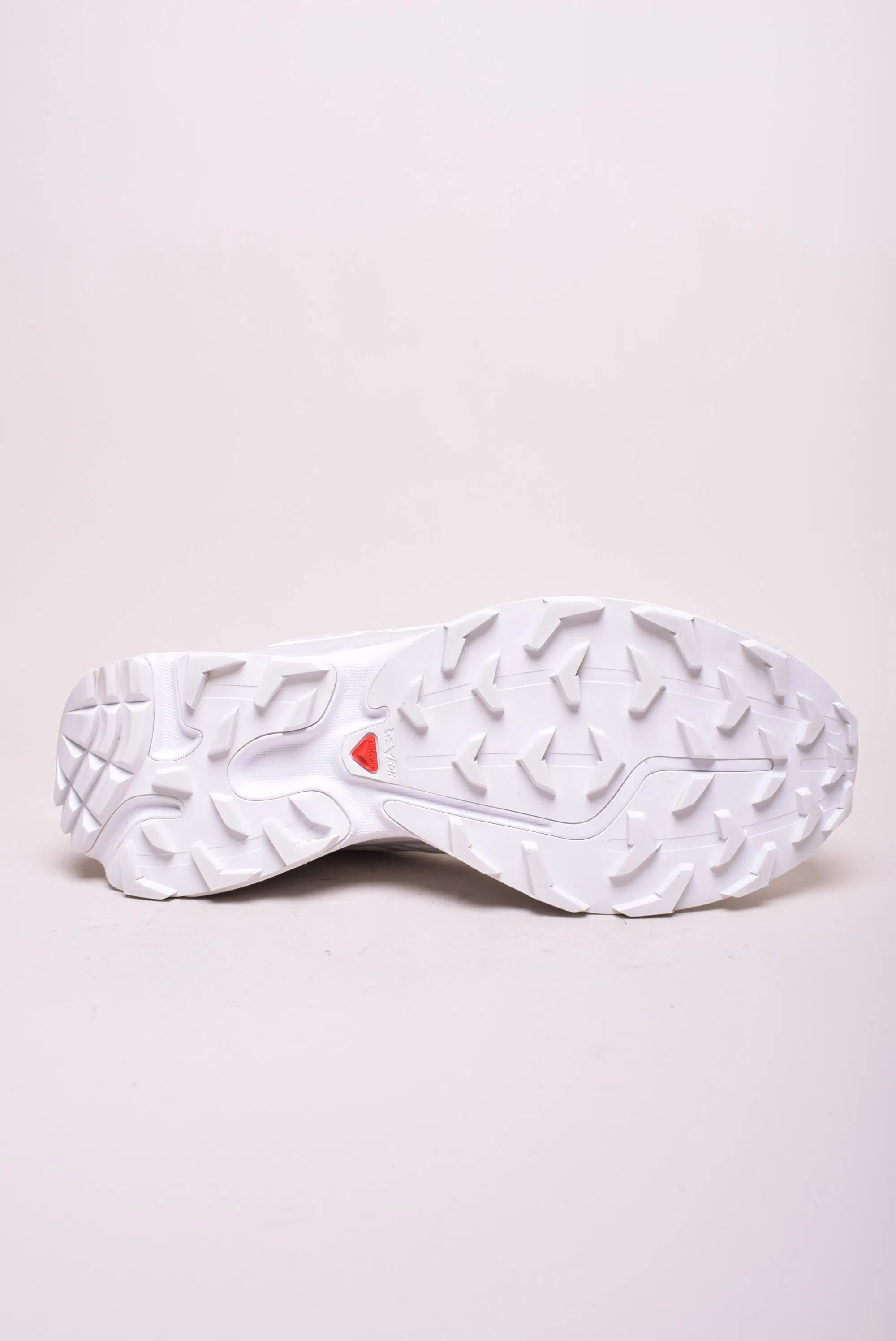 Pantofi trekking barbati XT-6 [2]