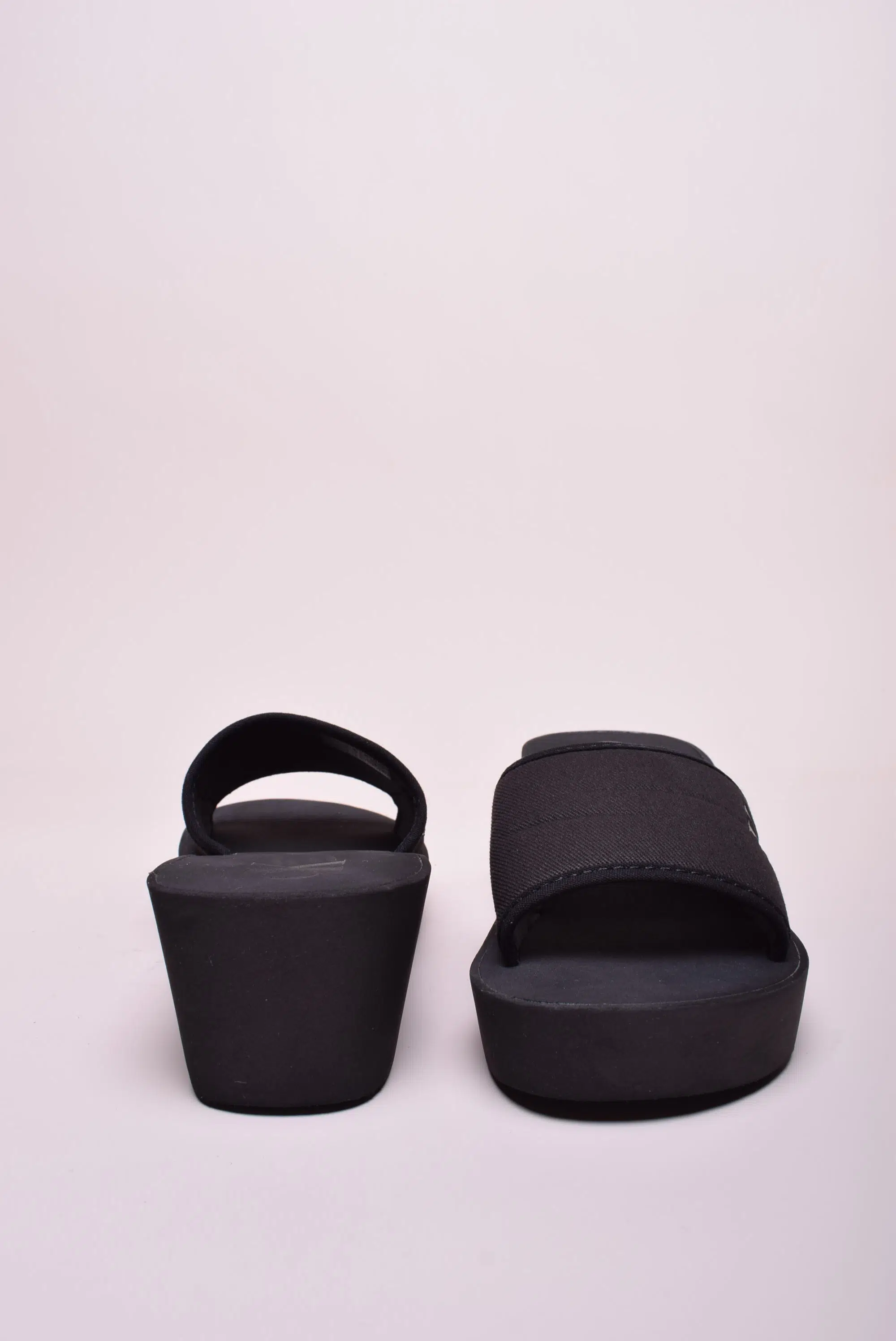 Papuci dama cu platforma [3]