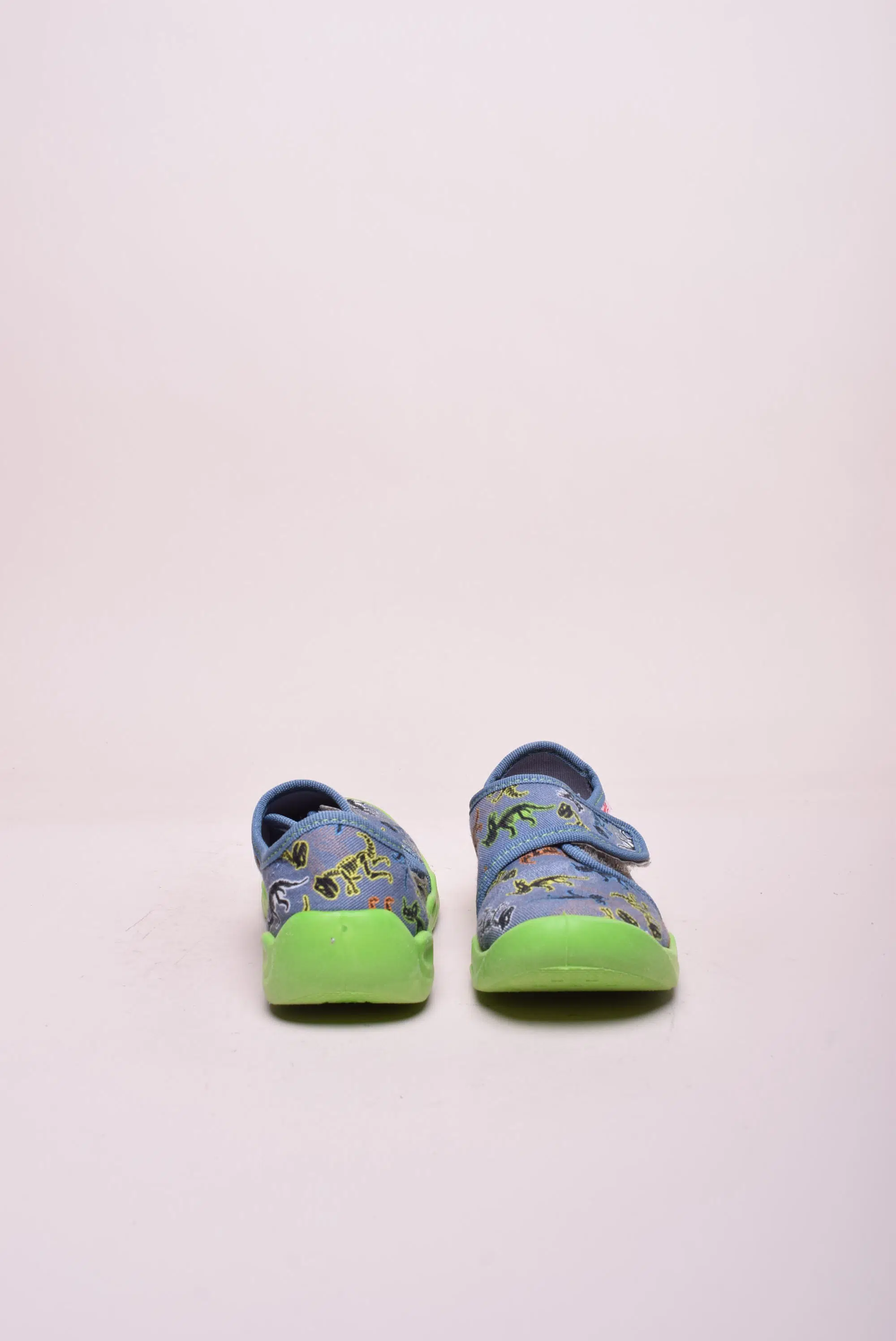 Papuci de casa copii cu dinosauri [3]