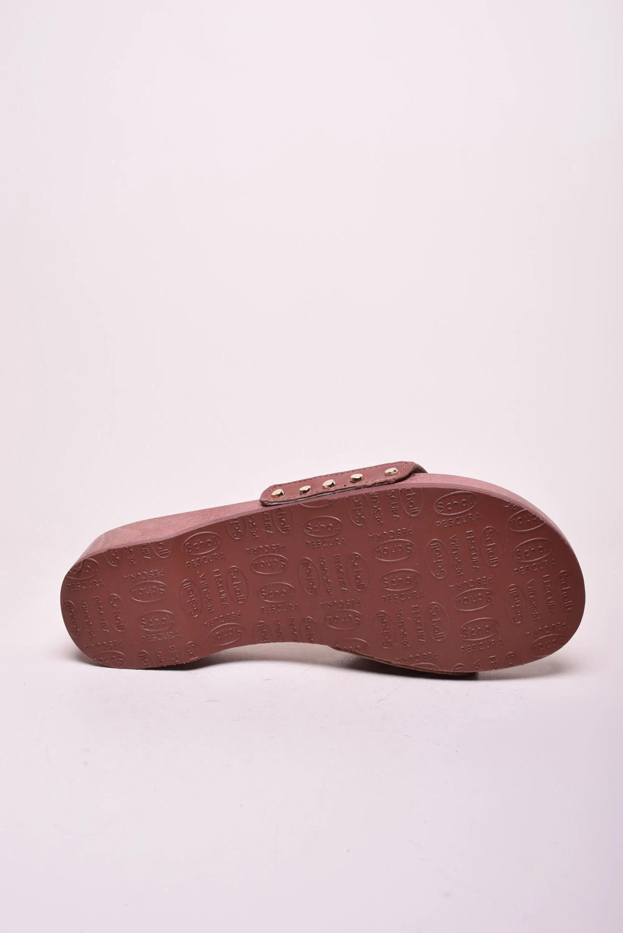 Saboti dama cu talpa de lemn [2]