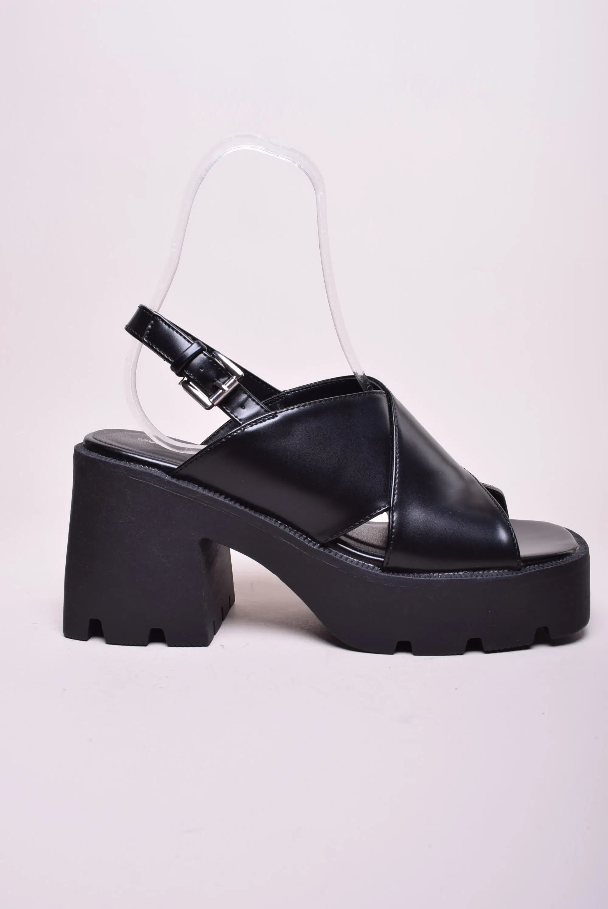 Aceasta este imaginea corespunzatoare acestui obiect