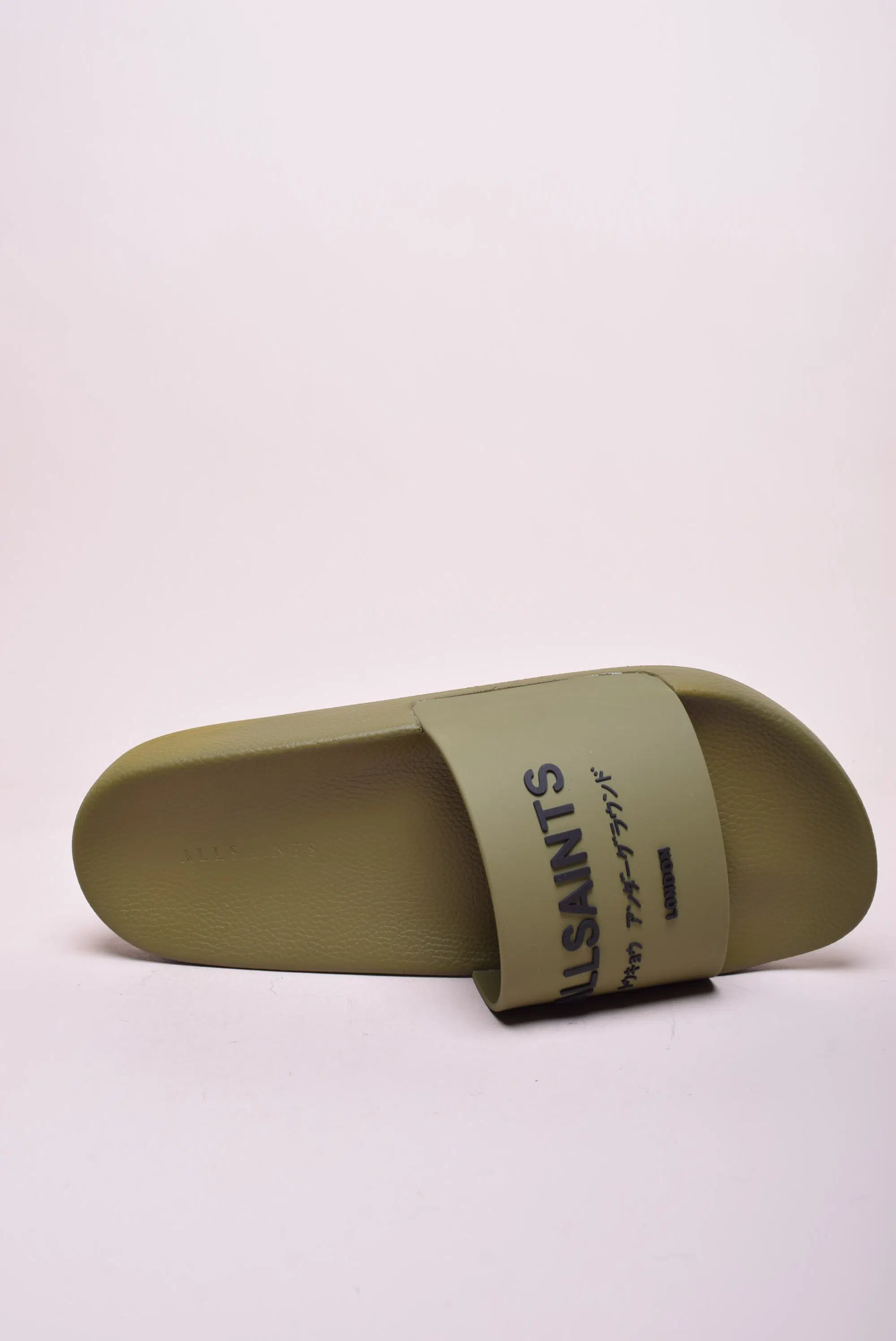 Slapi barbati Underground [4]