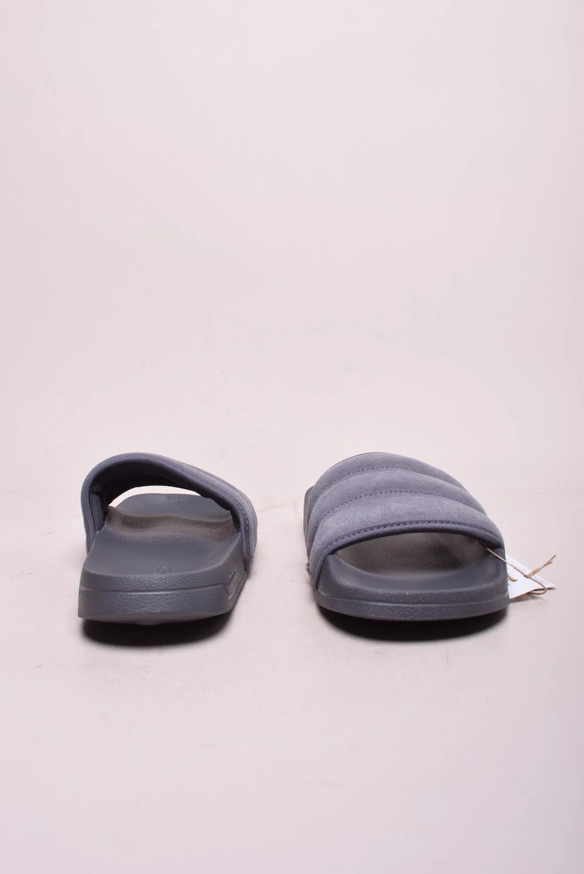 Slapi dama Adilette Noshower [3]