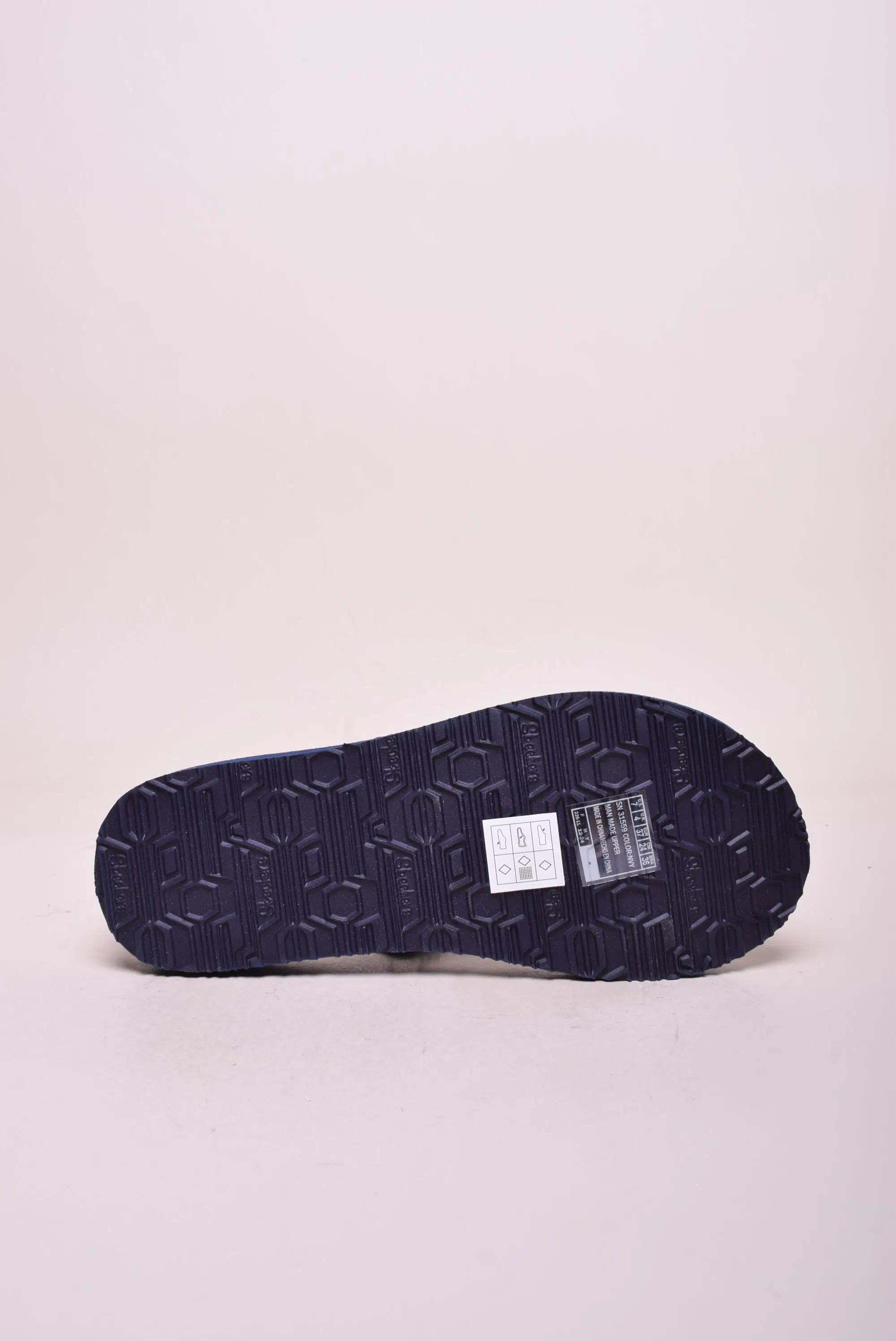 Slapi dama Cali, cu pietricele [2]