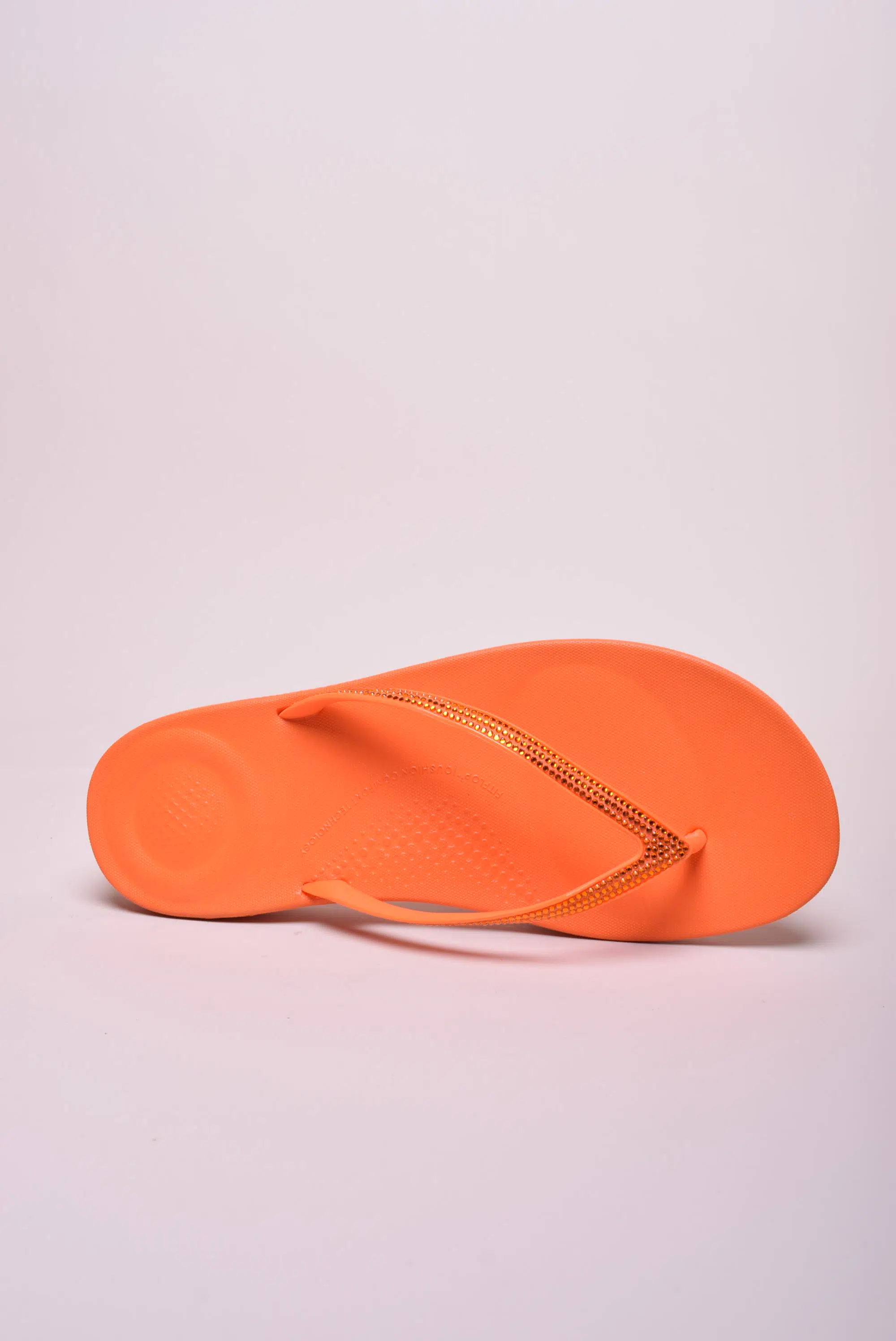 Slapi dama cu pietricele [4]