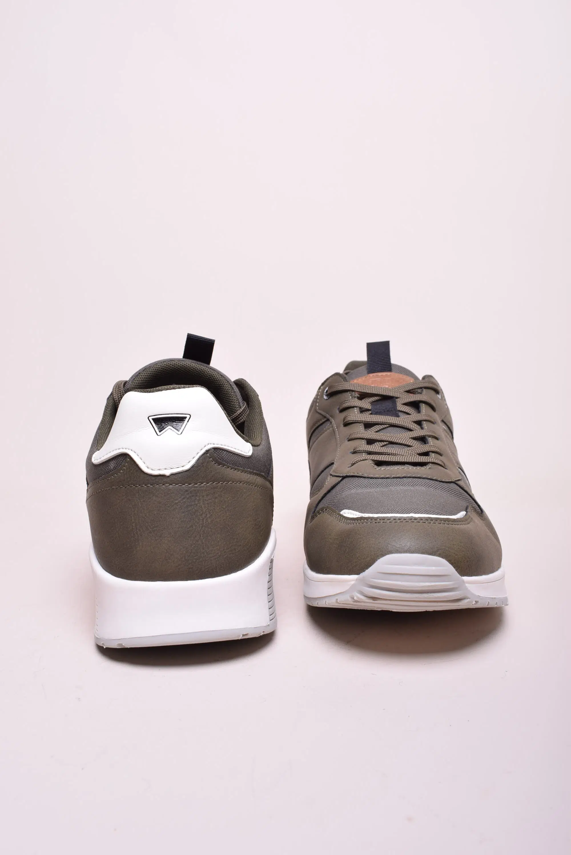 Sneakers barbati  [3]