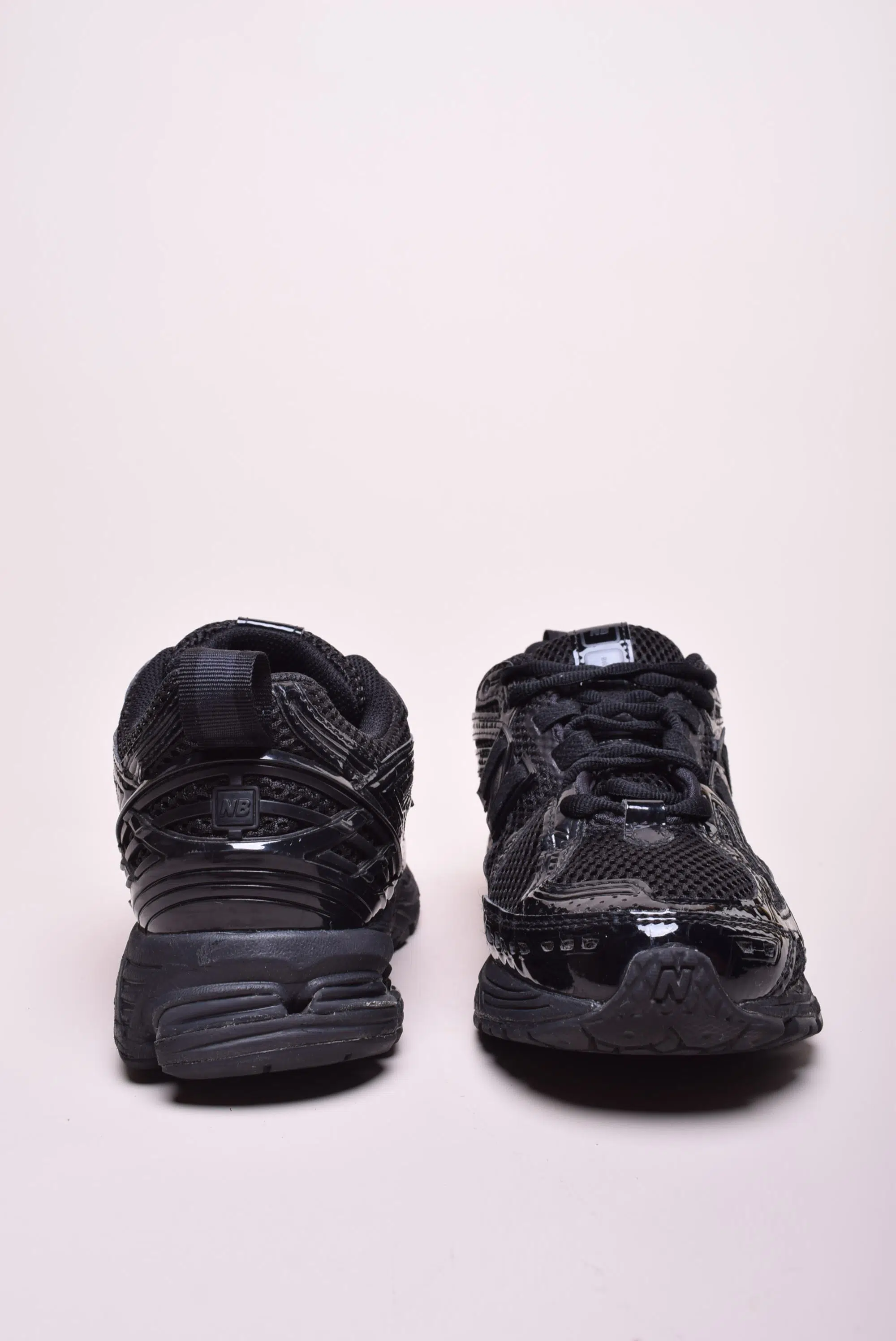 Sneakers barbati 1906R [3]