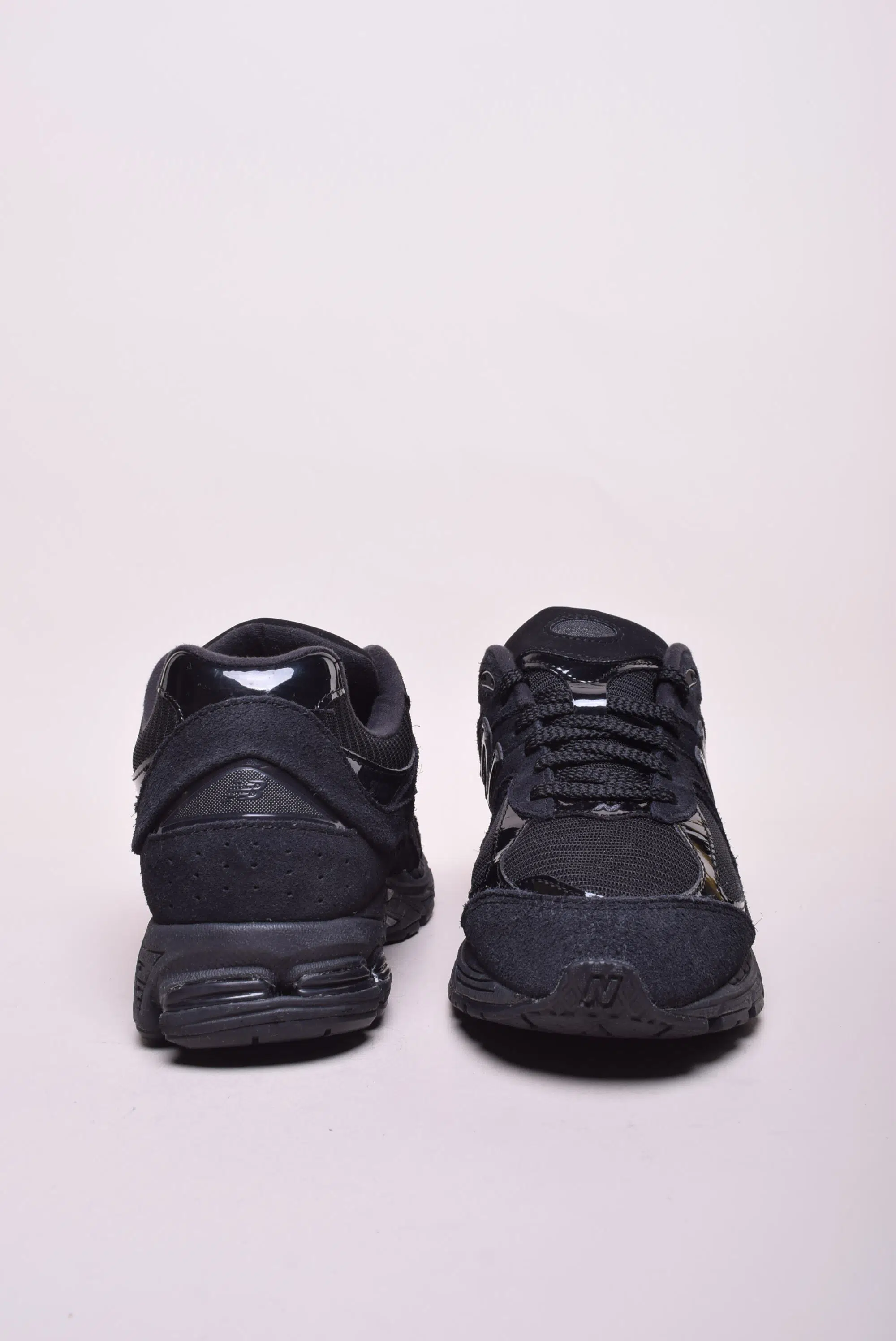 Sneakers barbati 2002R [3]