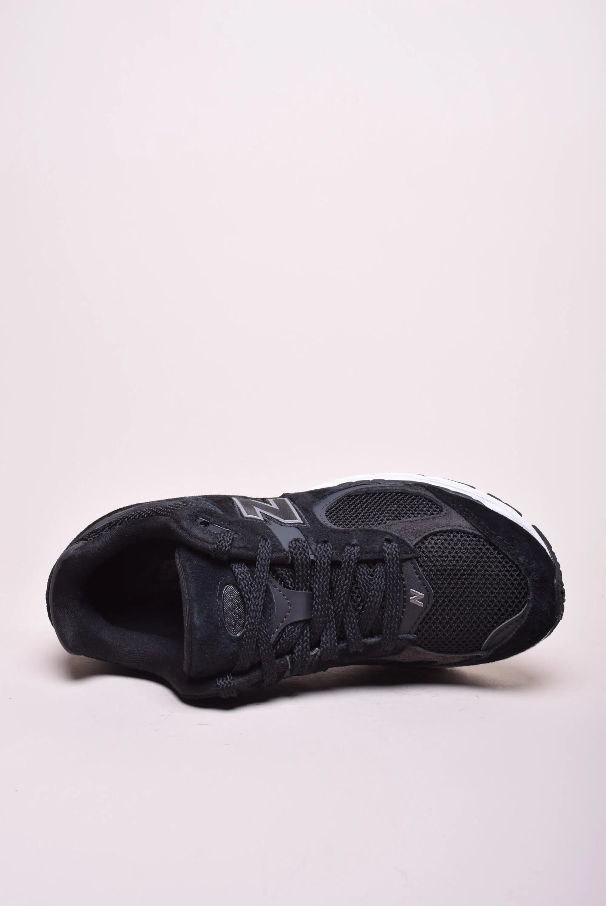 Sneakers barbati 2002R [4]