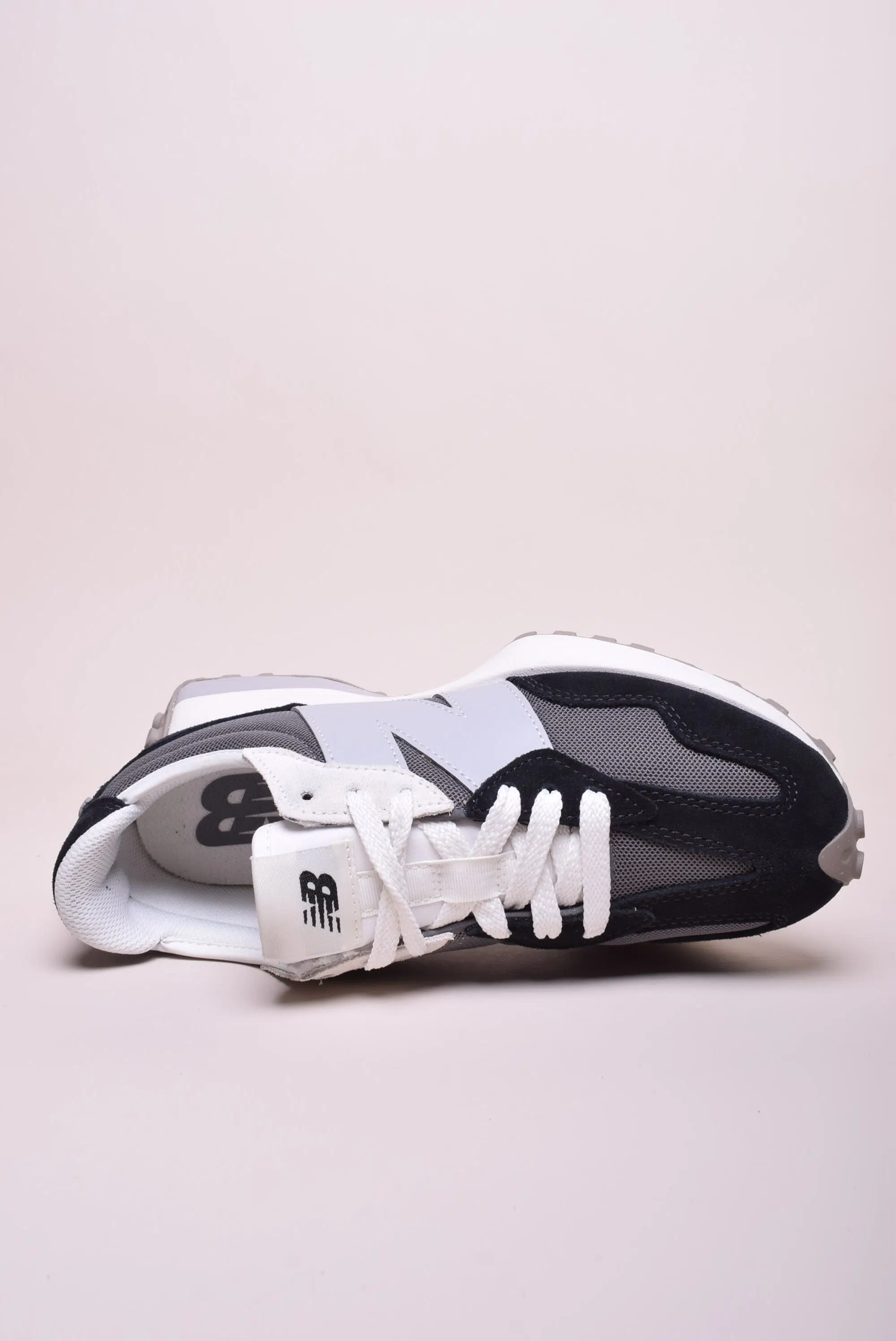 Sneakers barbati 327 [4]