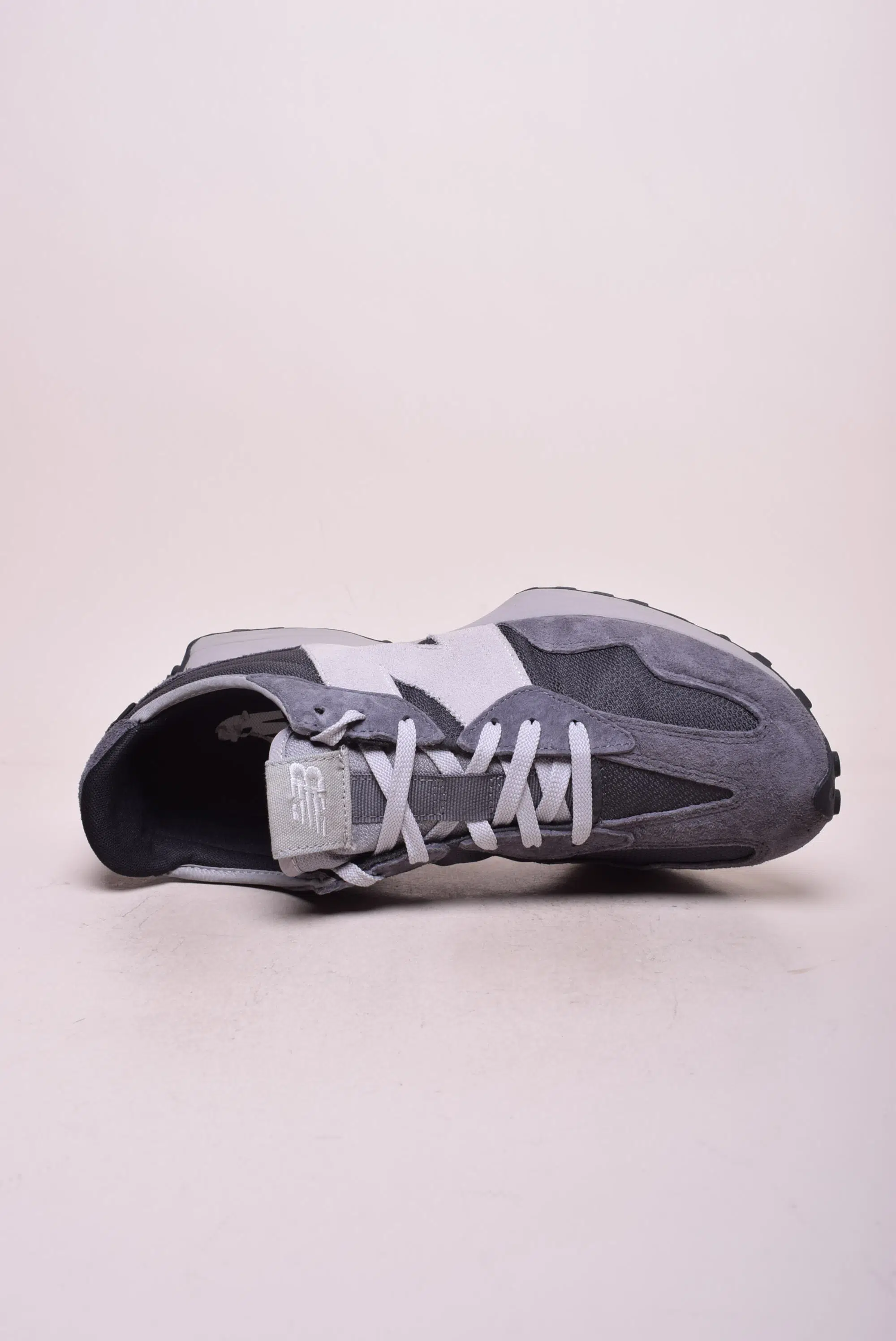 Sneakers barbati 327 [4]