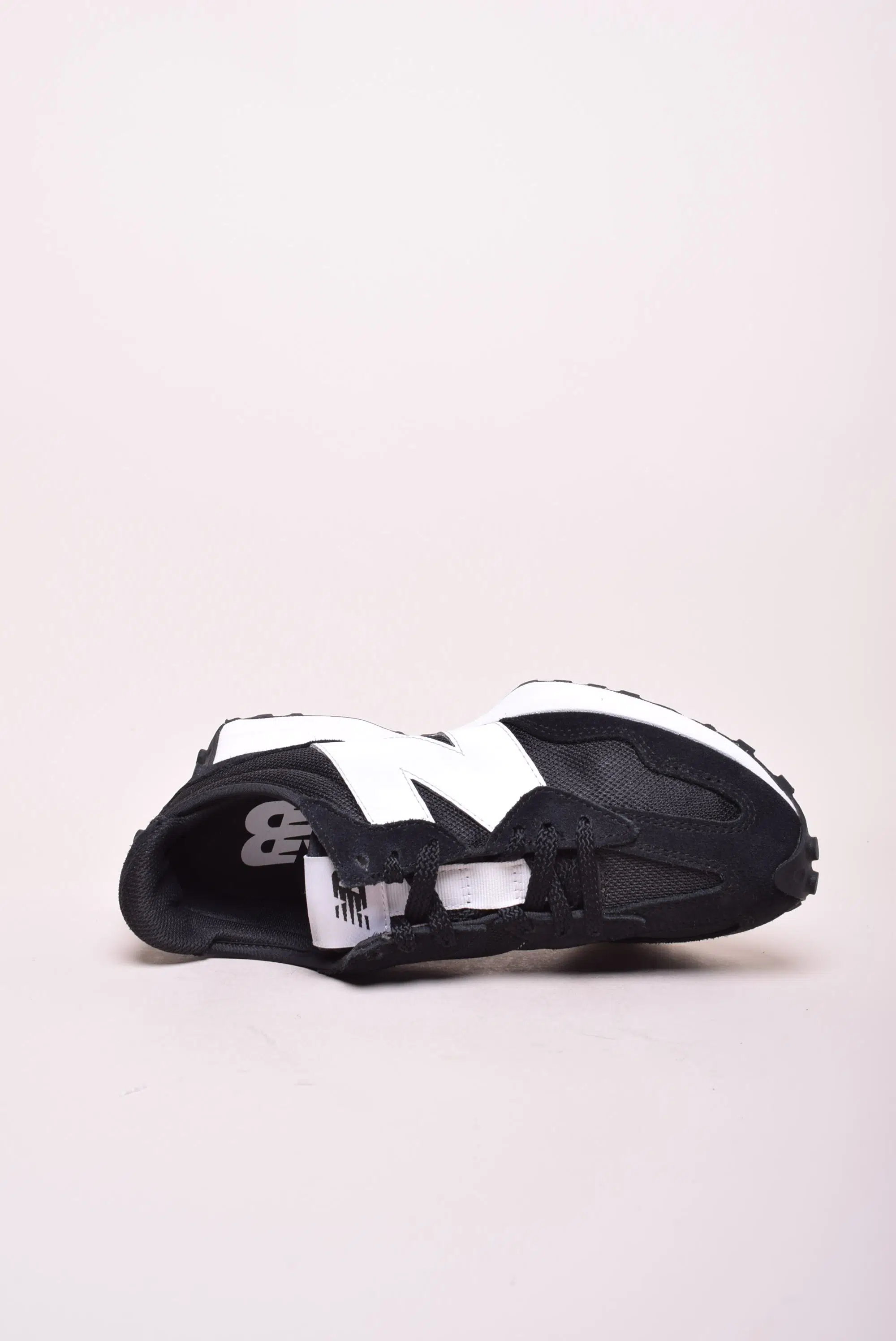 Sneakers barbati 327 [4]