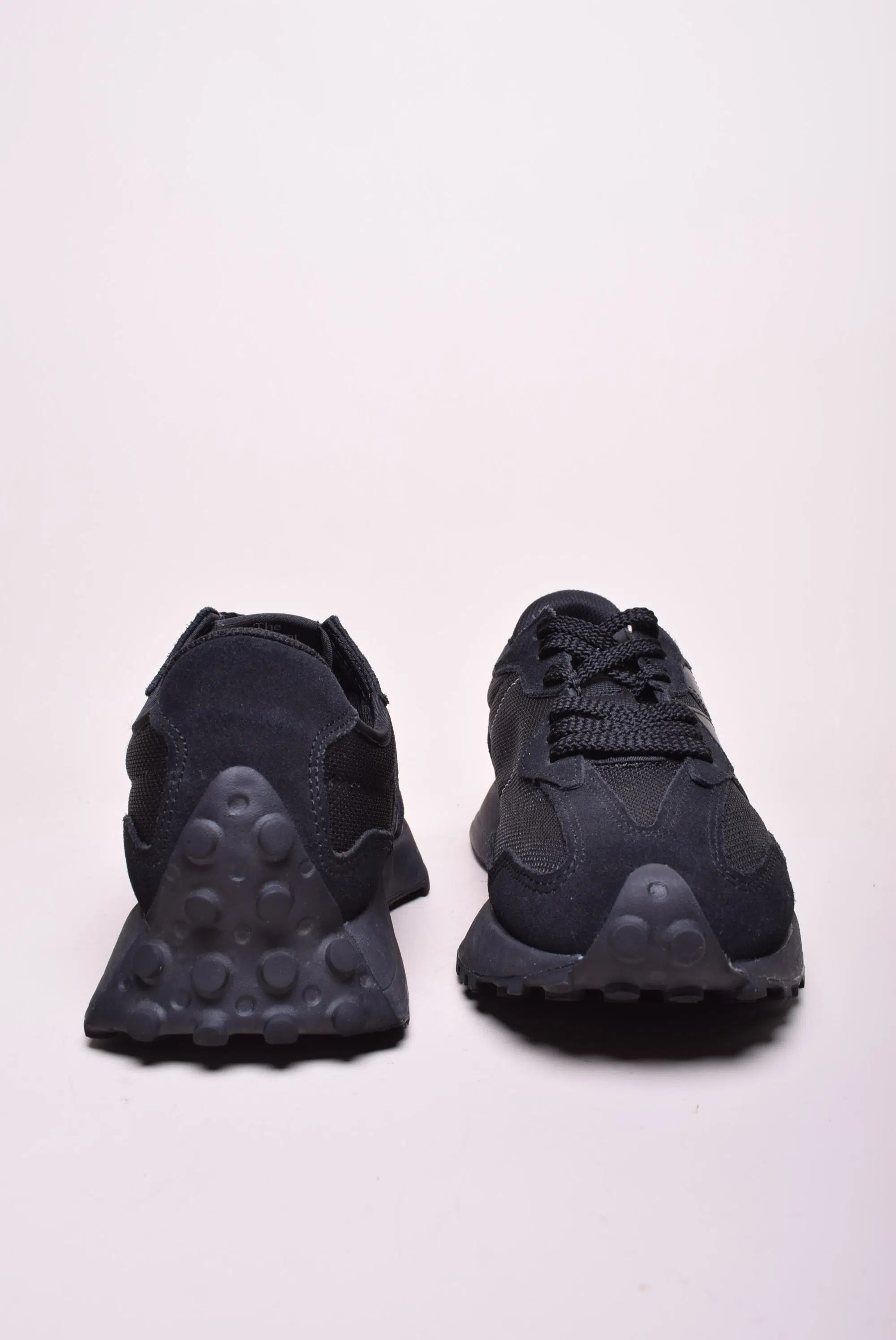 Sneakers barbati 327 [3]