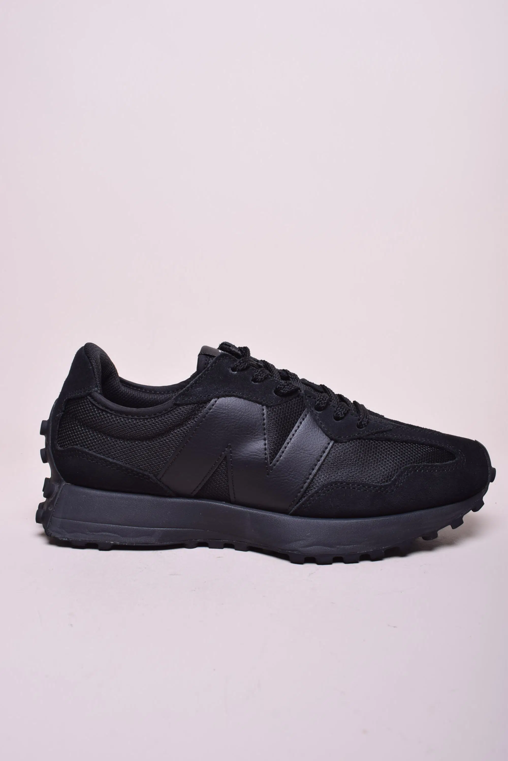 Sneakers barbati 327