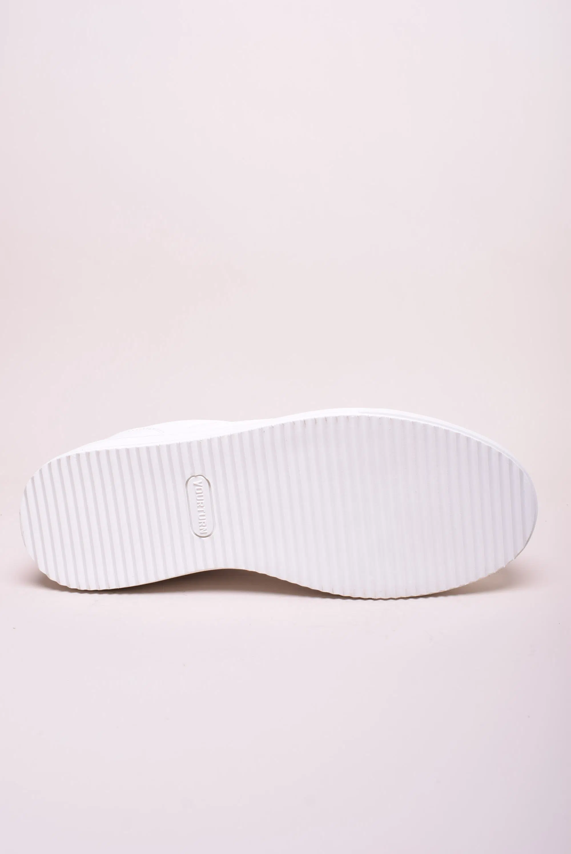 Sneakers barbati  [2]