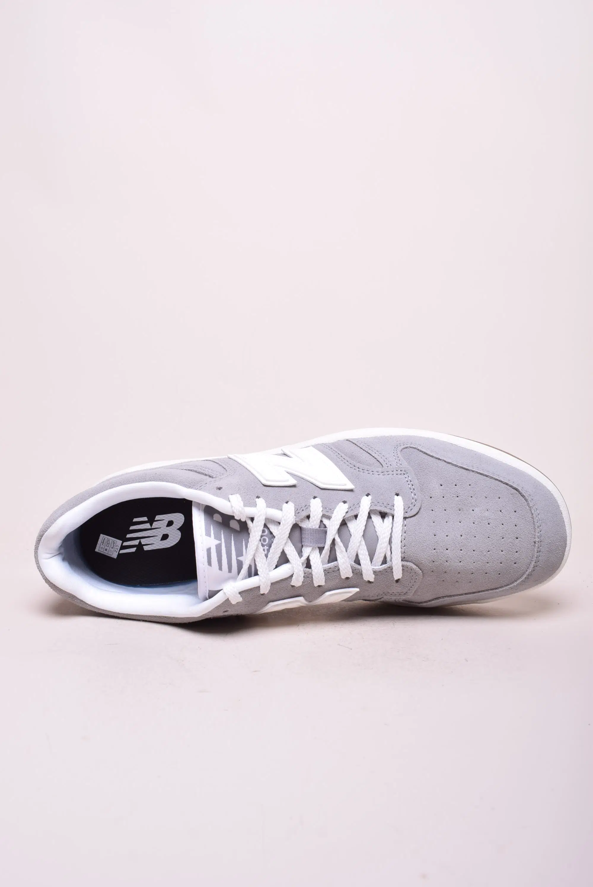 Sneakers barbati 480 [4]