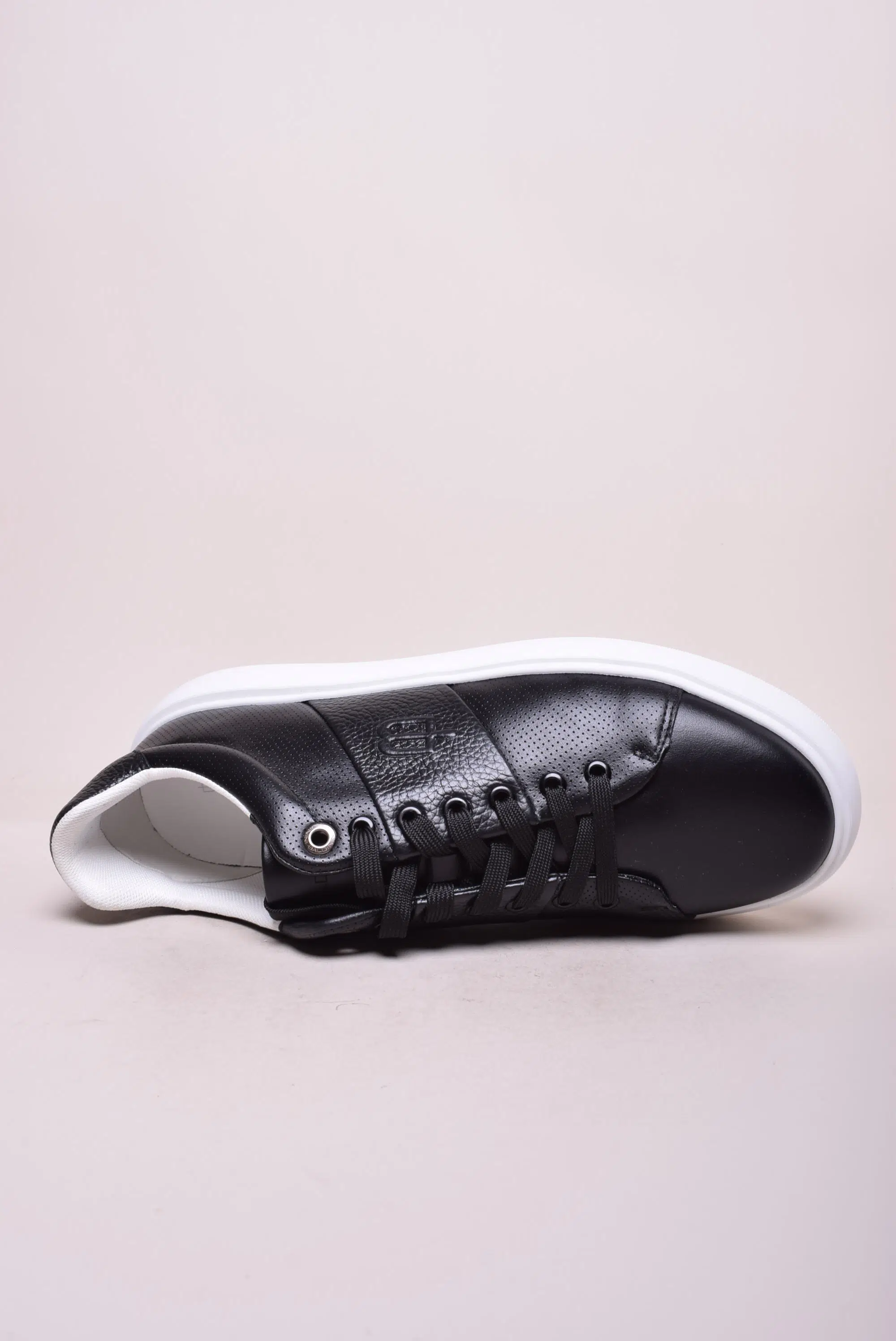 Sneakers barbati  [4]