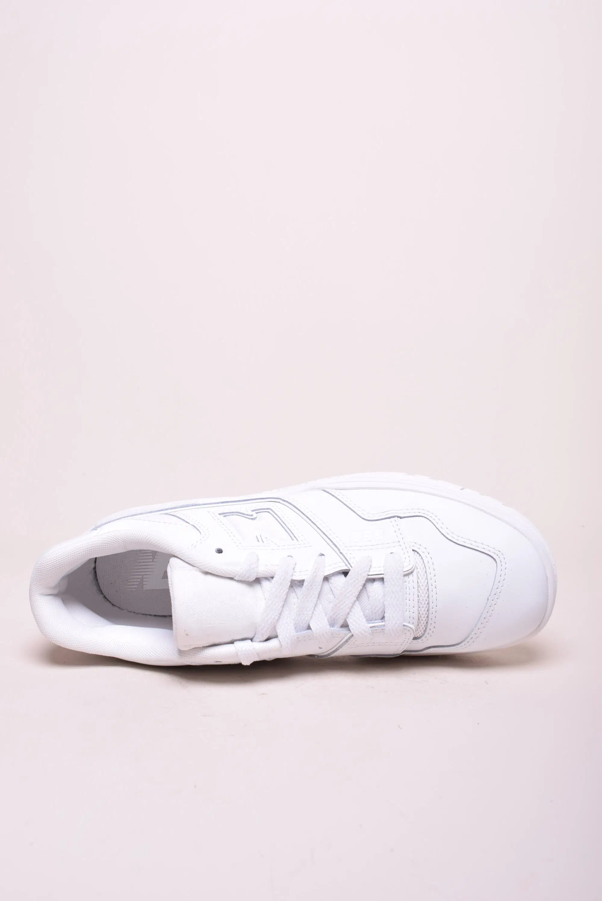 Sneakers barbati 550 [4]