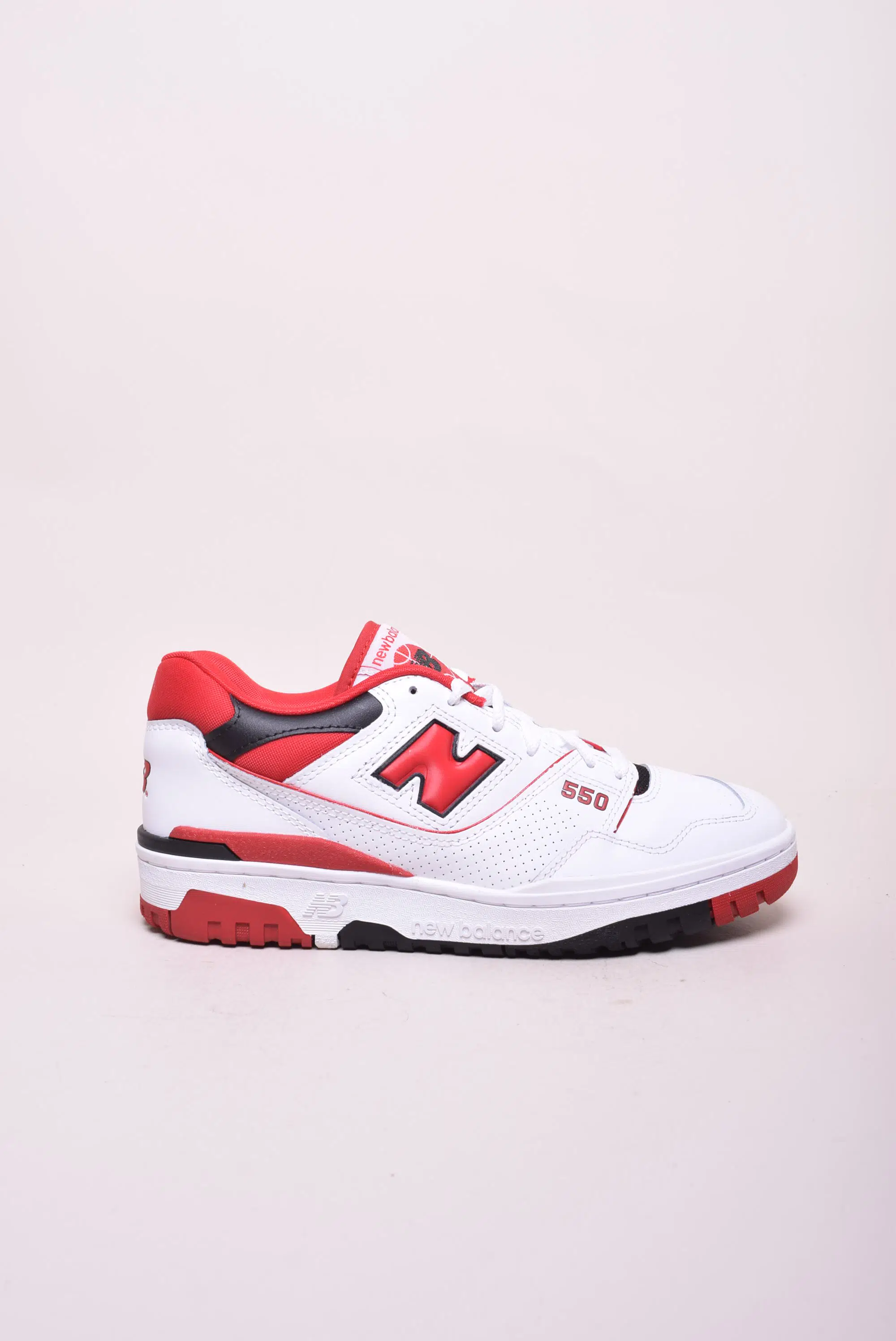 Sneakers barbati 550