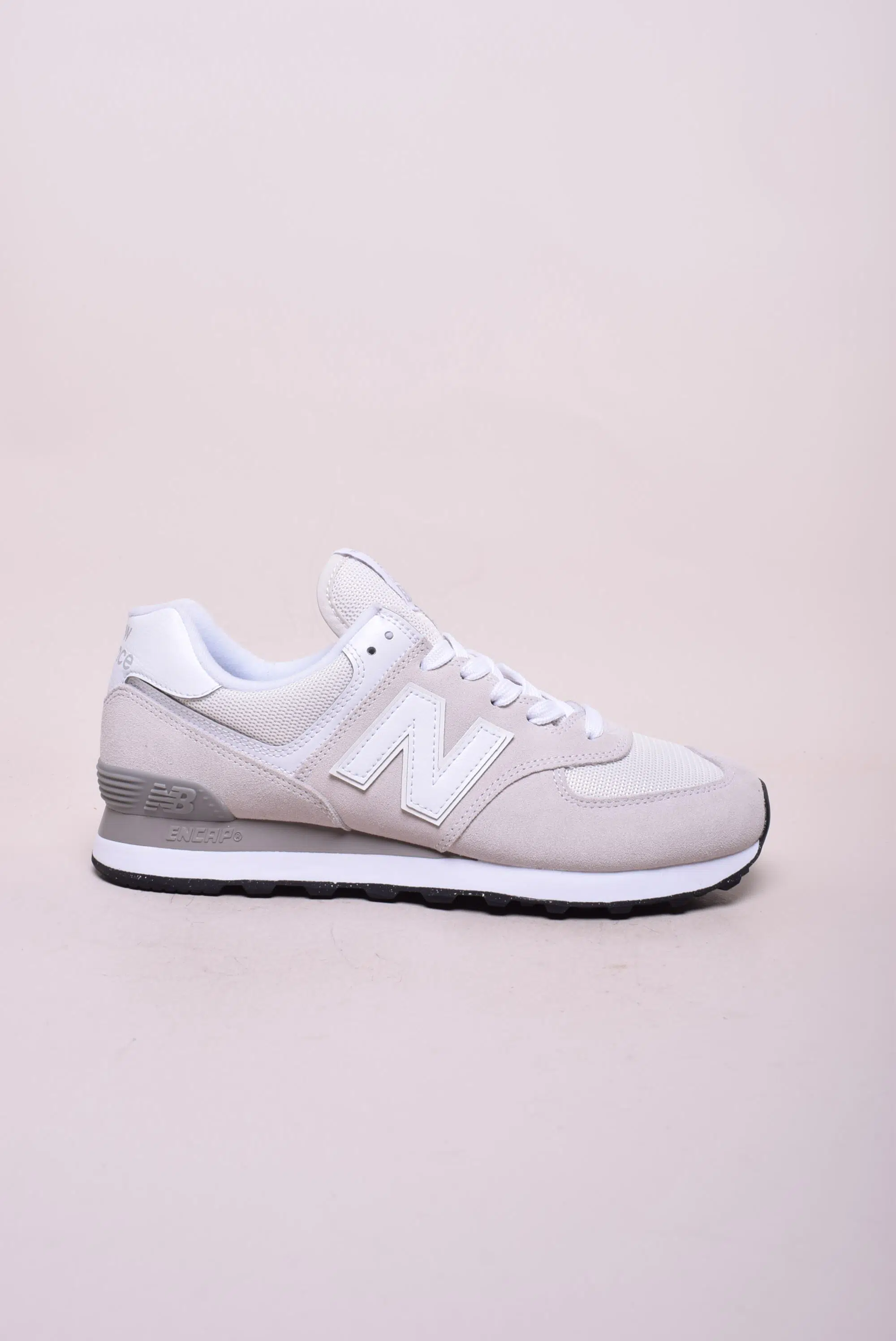 Adidasi barbati 574