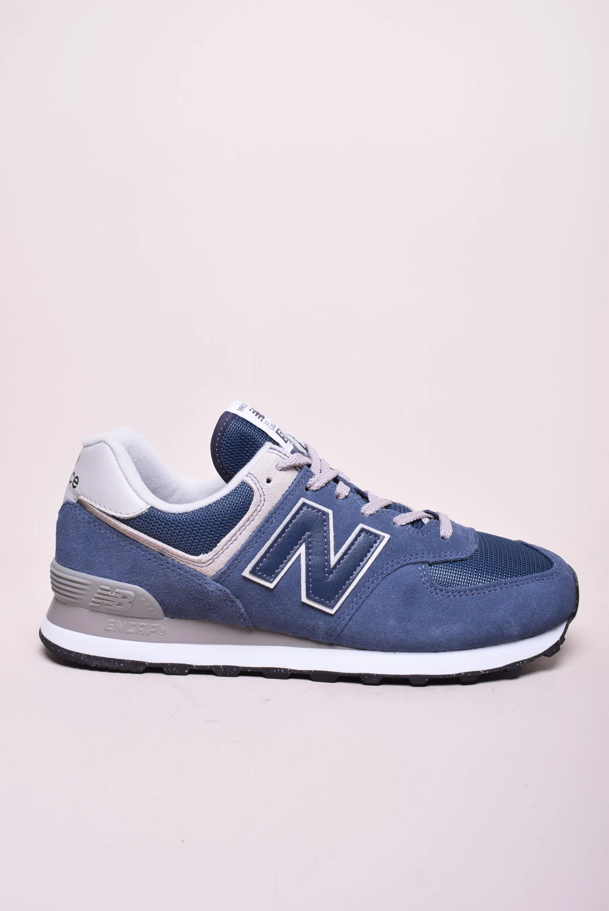Sneakers barbati 574