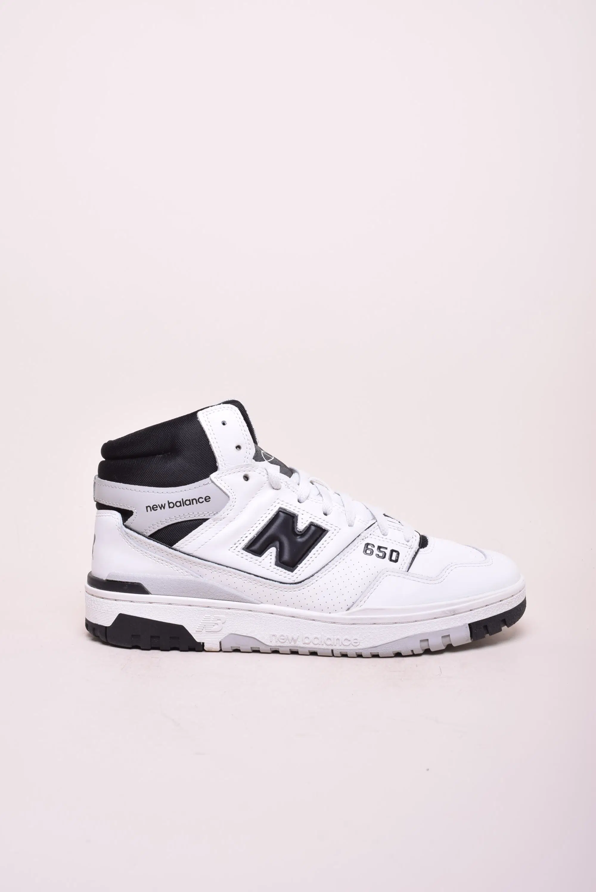 New Balance Sneakers barbati 650