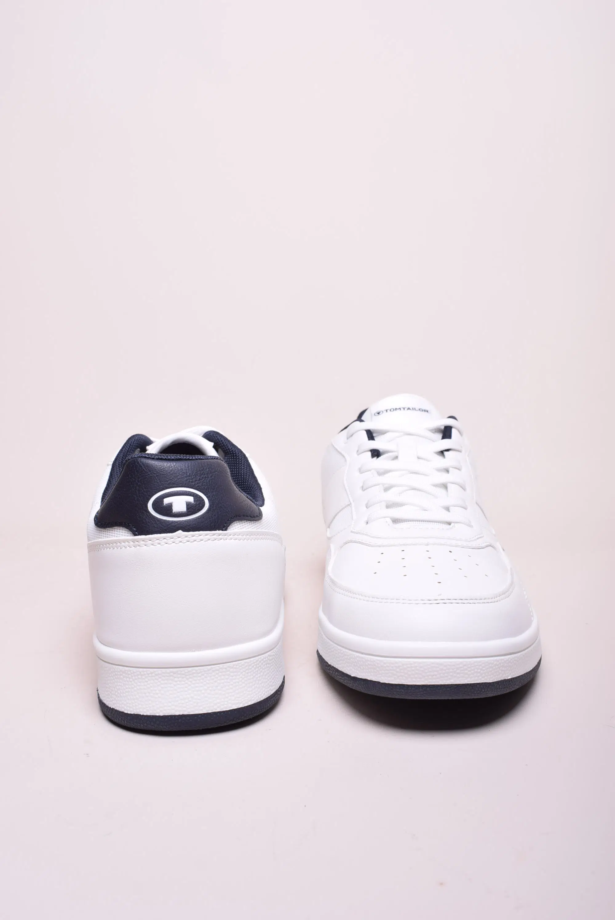 Sneakers barbati  [3]