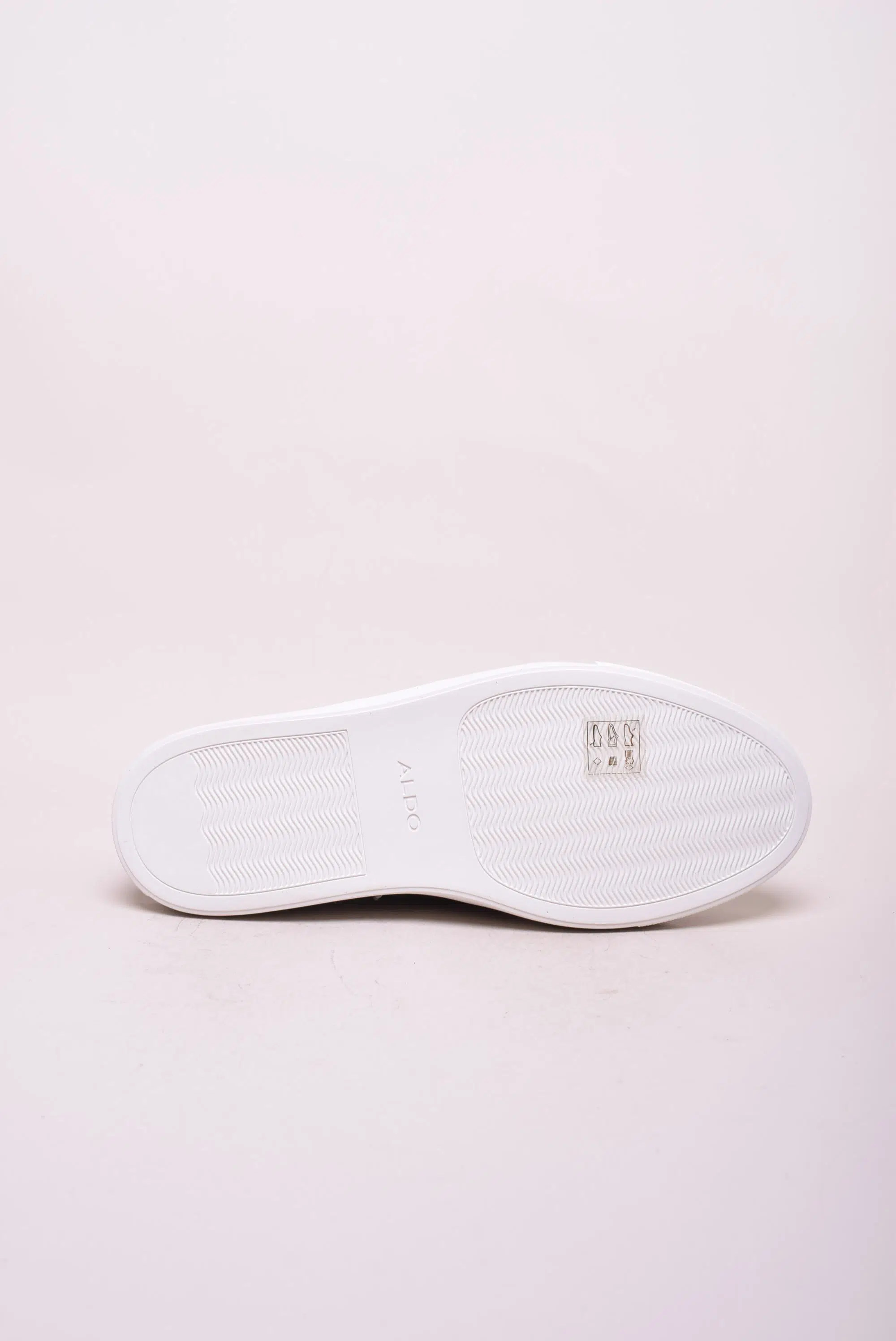 Sneakers barbati  [2]